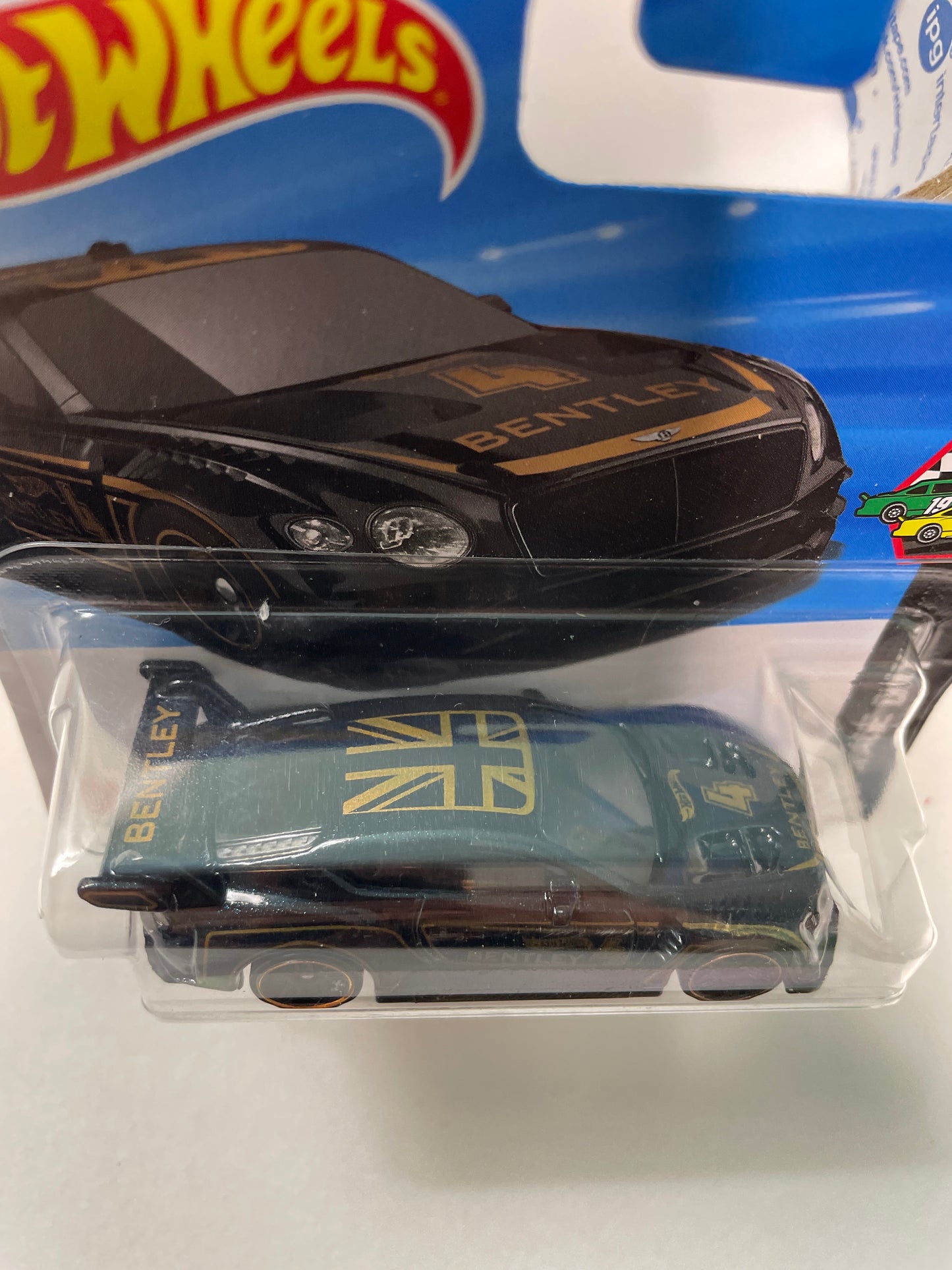 Hot Wheels 1/64 2018 Bentley Continental GT3 Short Card Black - Damaged Box
