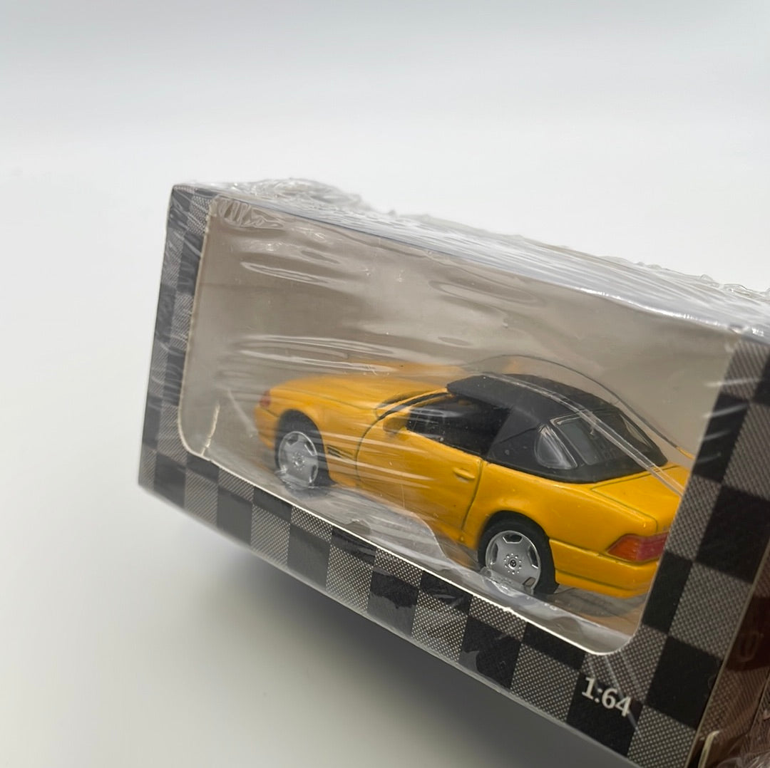 DCT 1/64 Mercedes SL500 (R129) Yellow