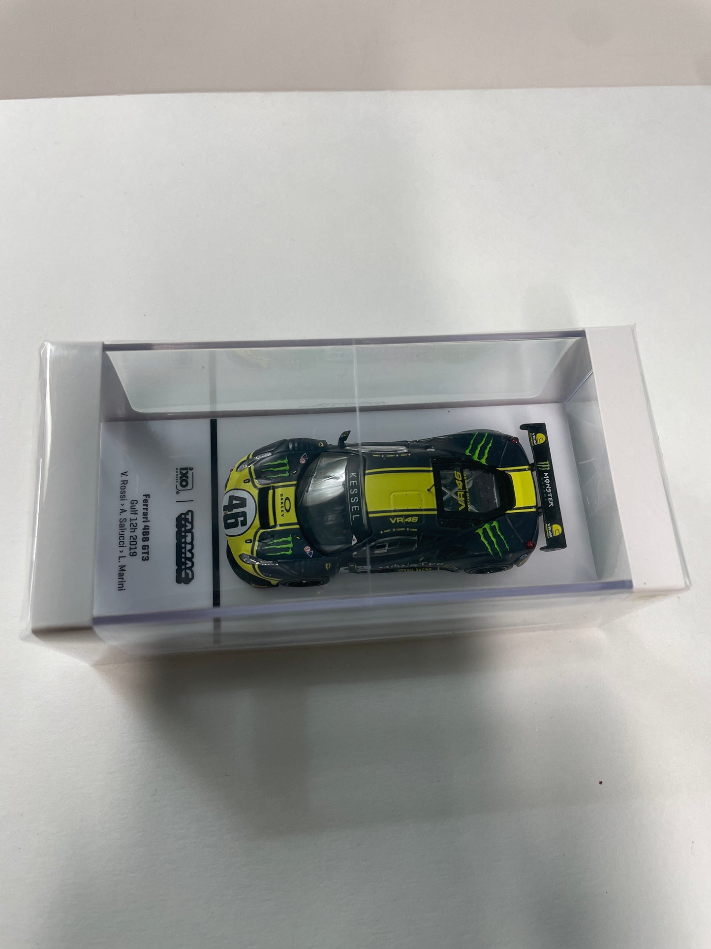 Tarmac Works X iXO Models 1/64 Ferrari 488 GT3 Gulf 12 Hours 2019 n.46 – HOBBY64 - T64-072-19GUF46 - Damaged Box