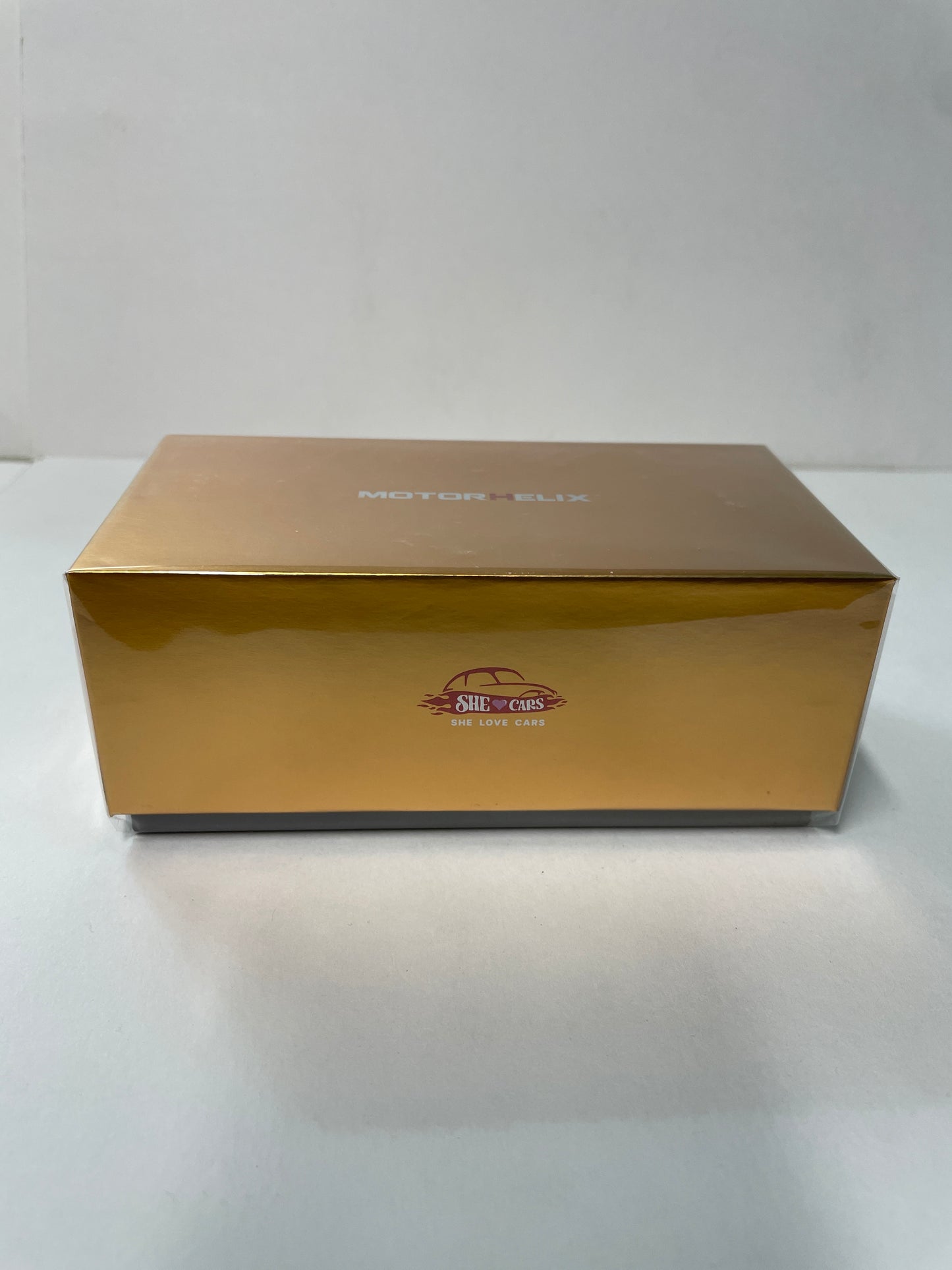 Motorhelix 1/64 Honda Civic Type R (FD2) Customized Chrome Paint Gold - The Diecast Expo 2025 Singapore Dinner Exclusive