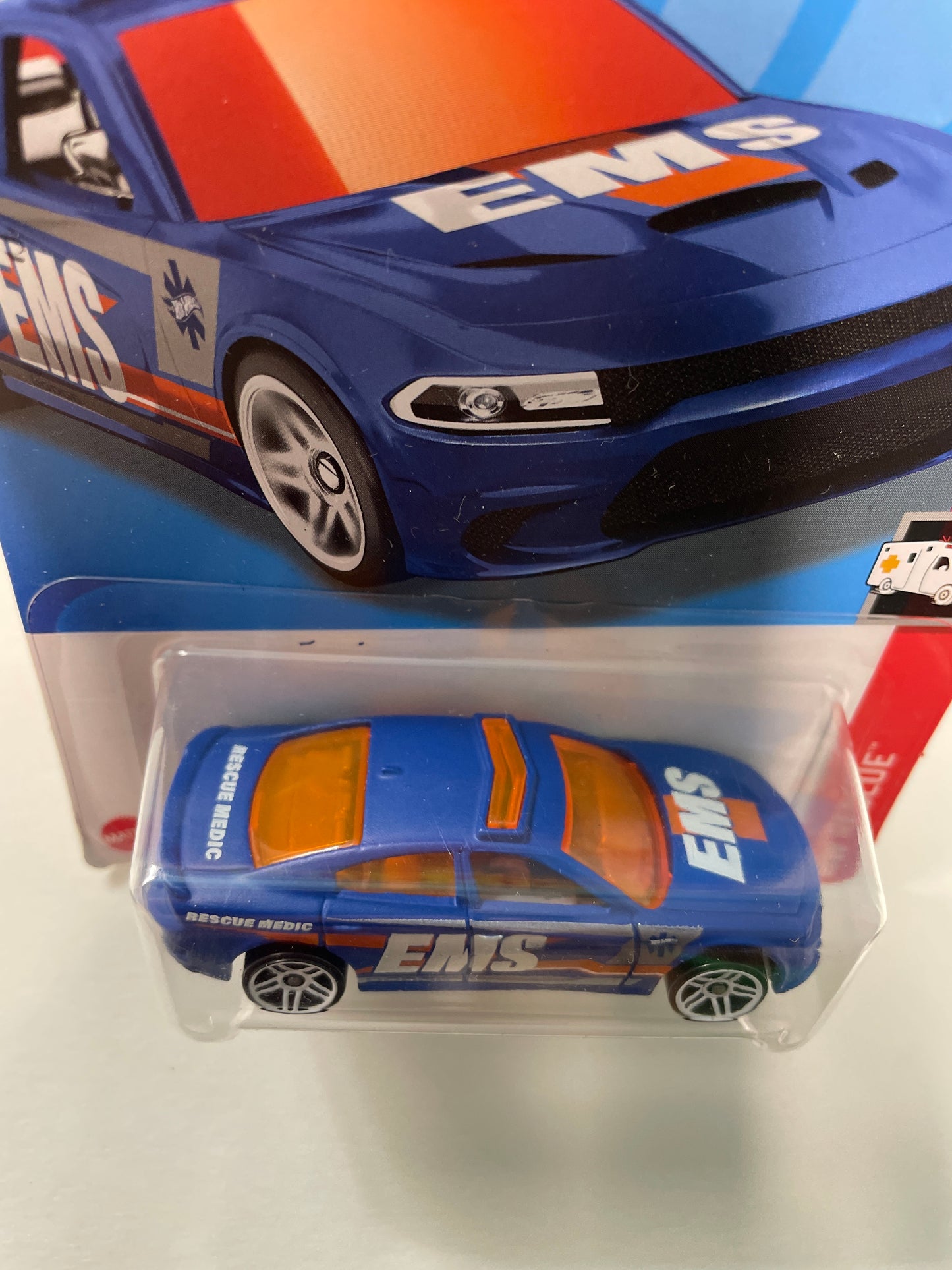 Hot Wheels 1/64 ‘15 Dodge Charger SRT Blue - Damaged Box