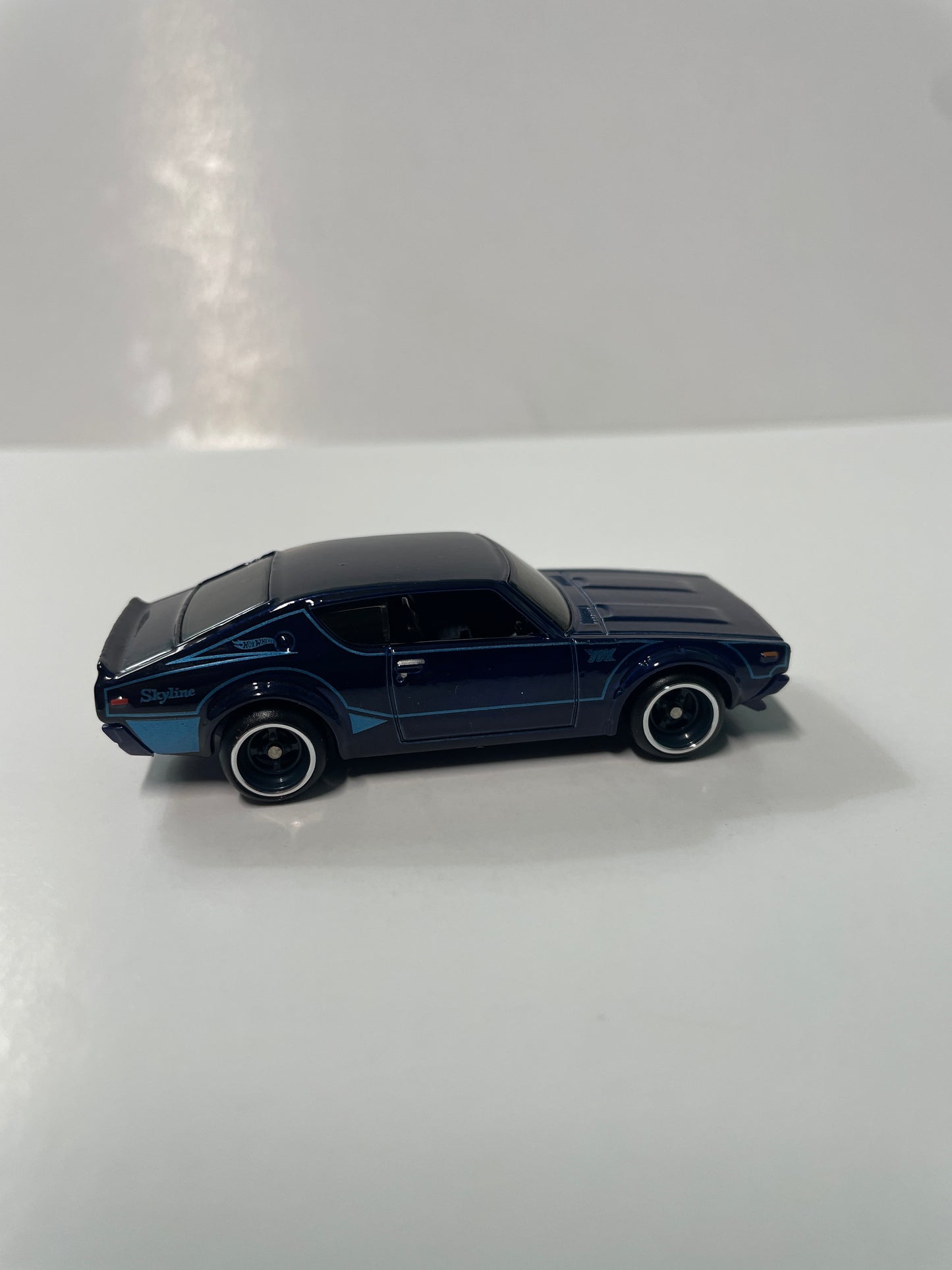 *Loose* Hot Wheels 1/64 Super Treasure Hunt Nissan Skyline 2000 GT-R Blue