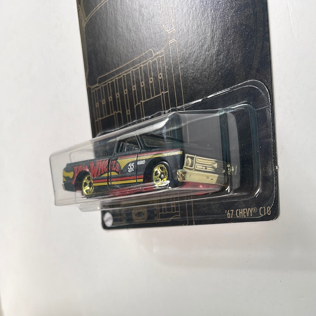 Hot Wheels 1/64 55th Anniversary ‘67 Chevy C10 Black