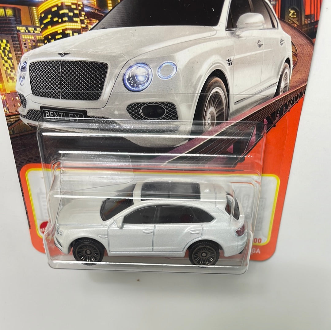 Matchbox 1/64 '18 Bentley Bentayga White – Flipn Diecast