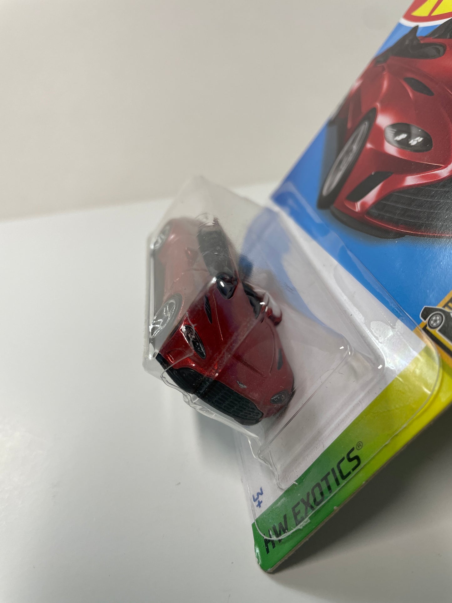 Hot Wheels 1/64 Gamestop Exclusive Aston Martin V12 Speedster Red - Damaged Box