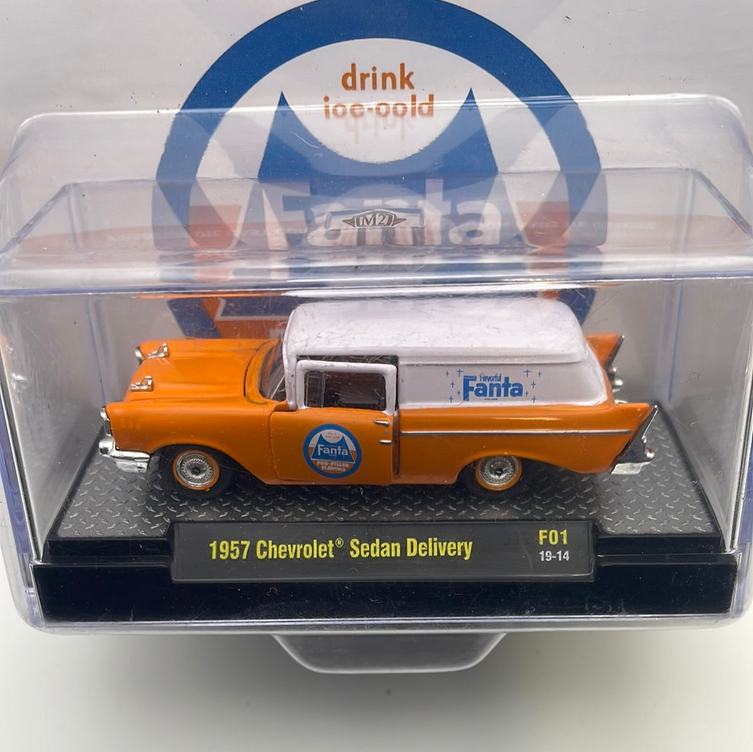 1/64 M2 Machines Fanta 1957 Chevrolet Sedan Delivery Orange