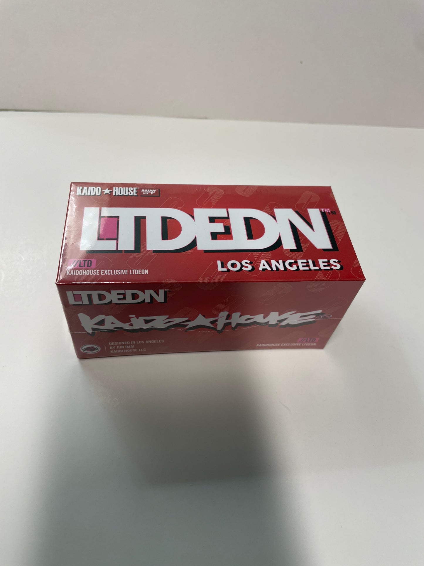 Mini GT x Kaido House 1/64 LTDEDN Los Angeles Diecast Club Exclusive Toyota AE86 Sprinter Trueno 525 Spec Red