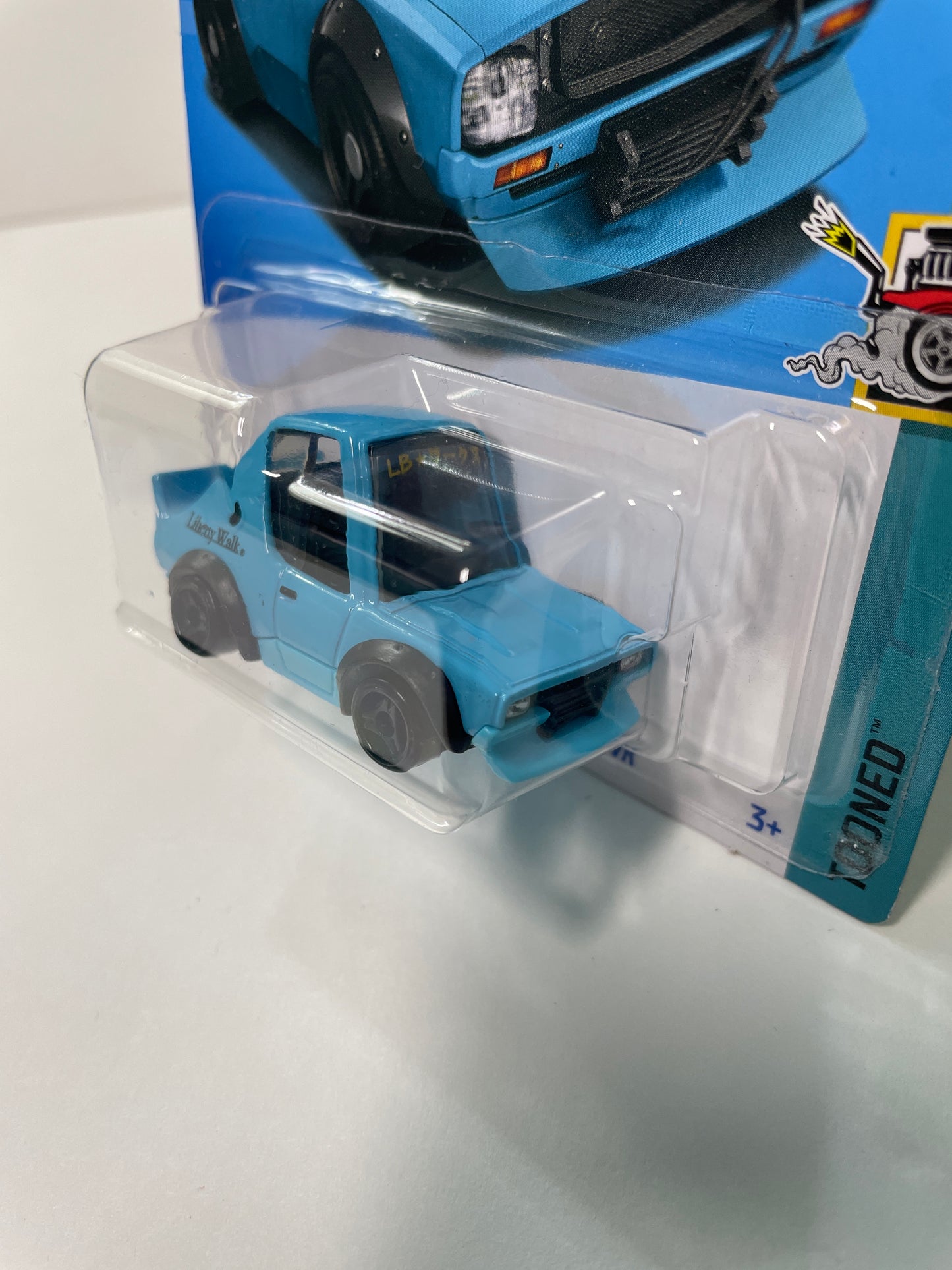 Hot Wheels 1/64 Nissan Skyline 2000GT-R LBWK Tooned Blue