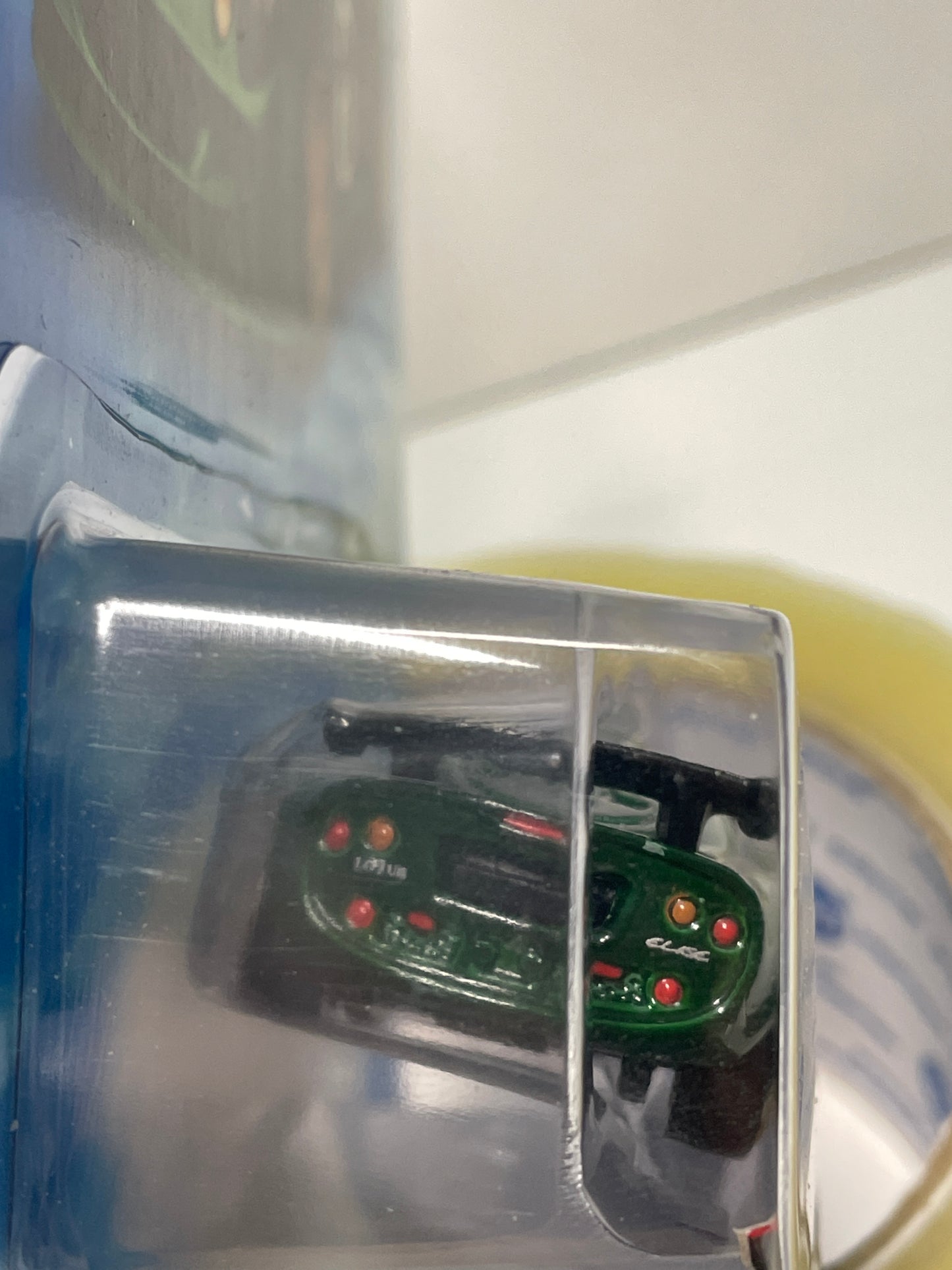 Hot Wheels 1/64 Speed Machines Lotus Sport Elise Green - Damaged Box and Car