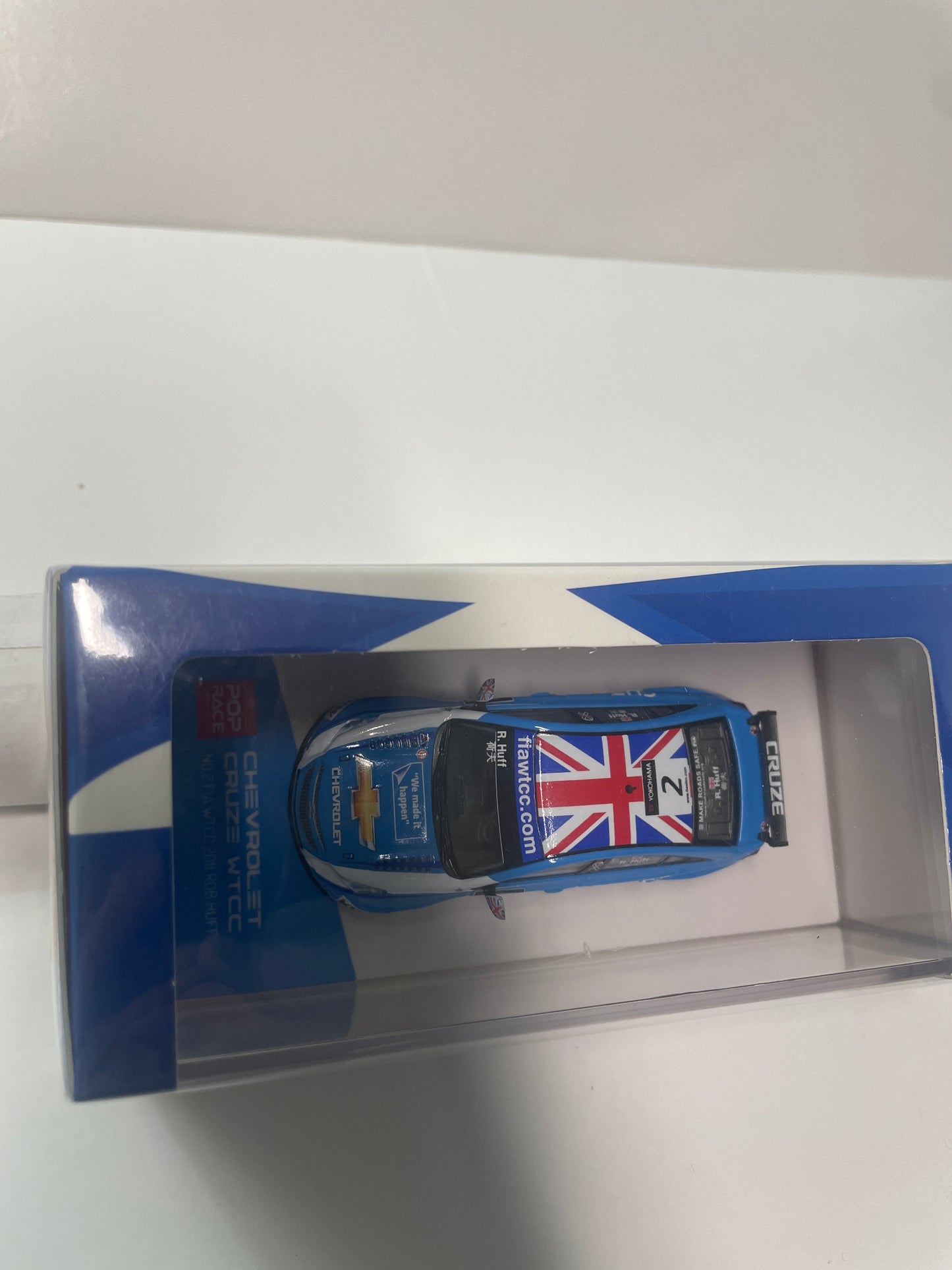 Pop Race 1/64 Chevrolet Cruze WTCC No.2 Fia 2011 Rob Huff Blue