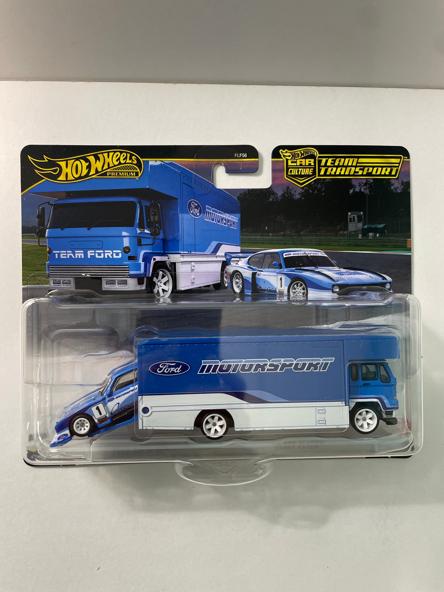Hot Wheels 1/64 Car Culture Team Transport 2025 J Case (FLF56-957J) (Set of 4)