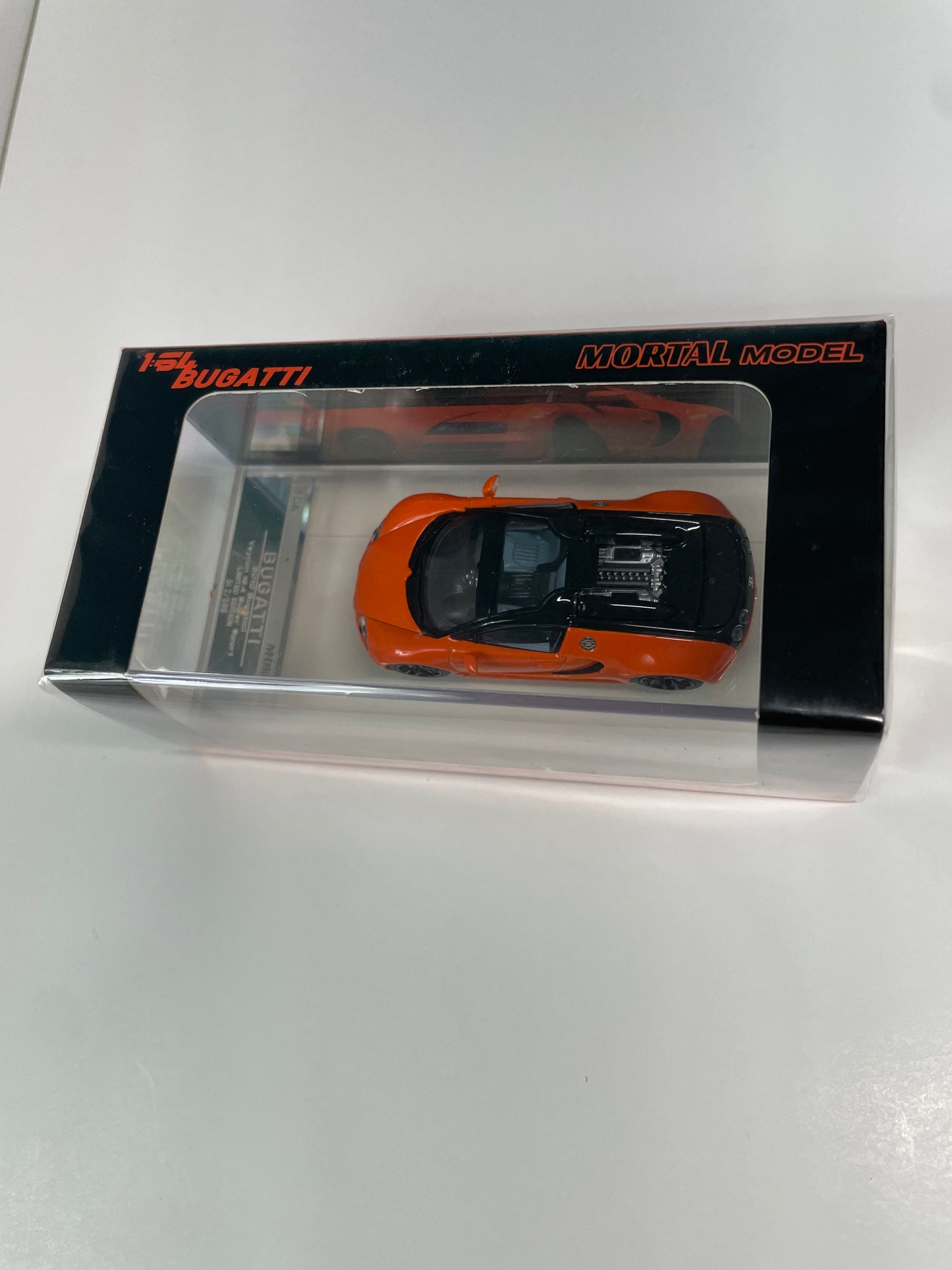 Mortal Model 1/64 2010 Bugatti Veyron 16.4 Super Sport Black & Orange