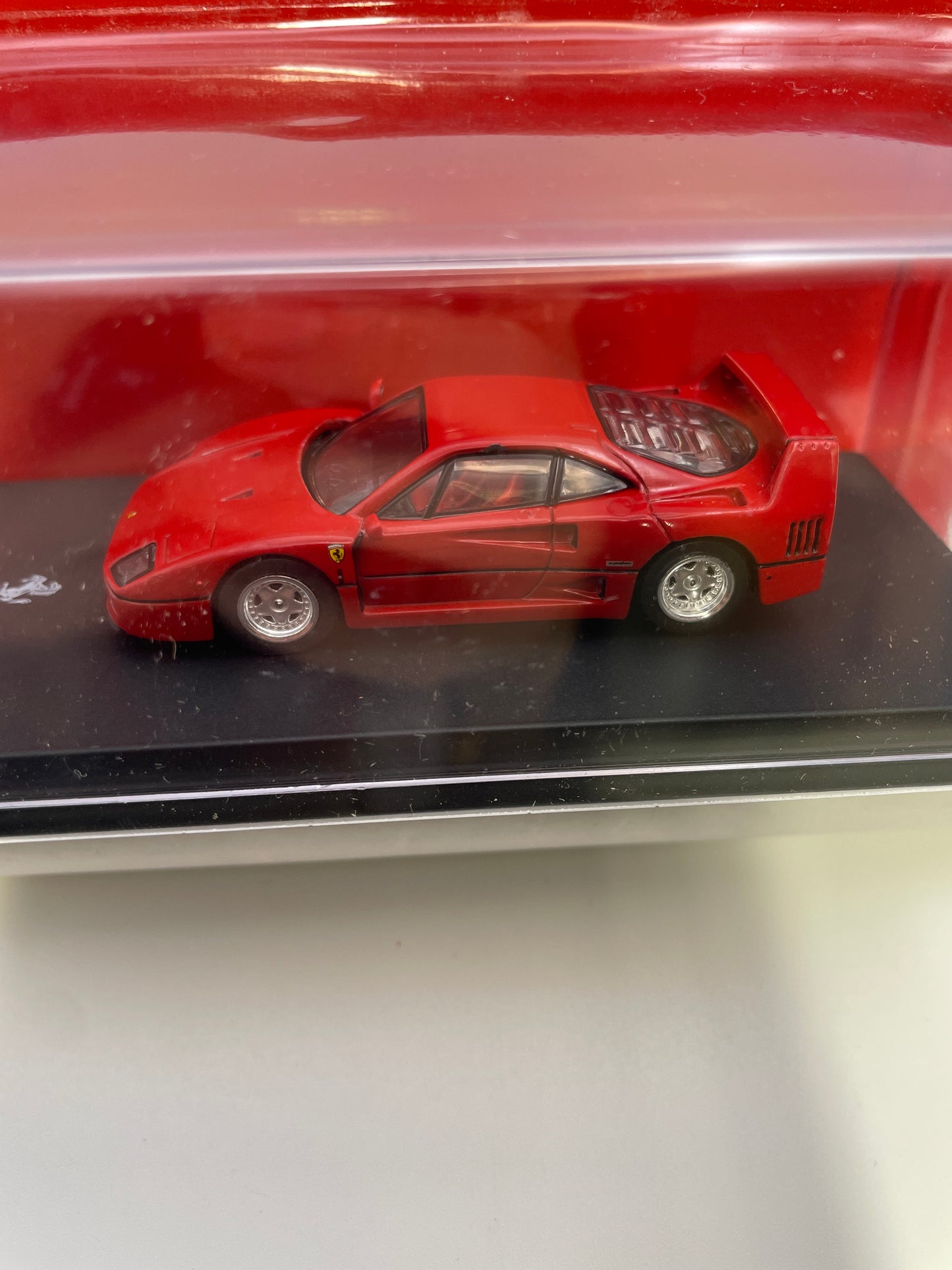 Centauria 1/64 Ferrari F40 1987 Red