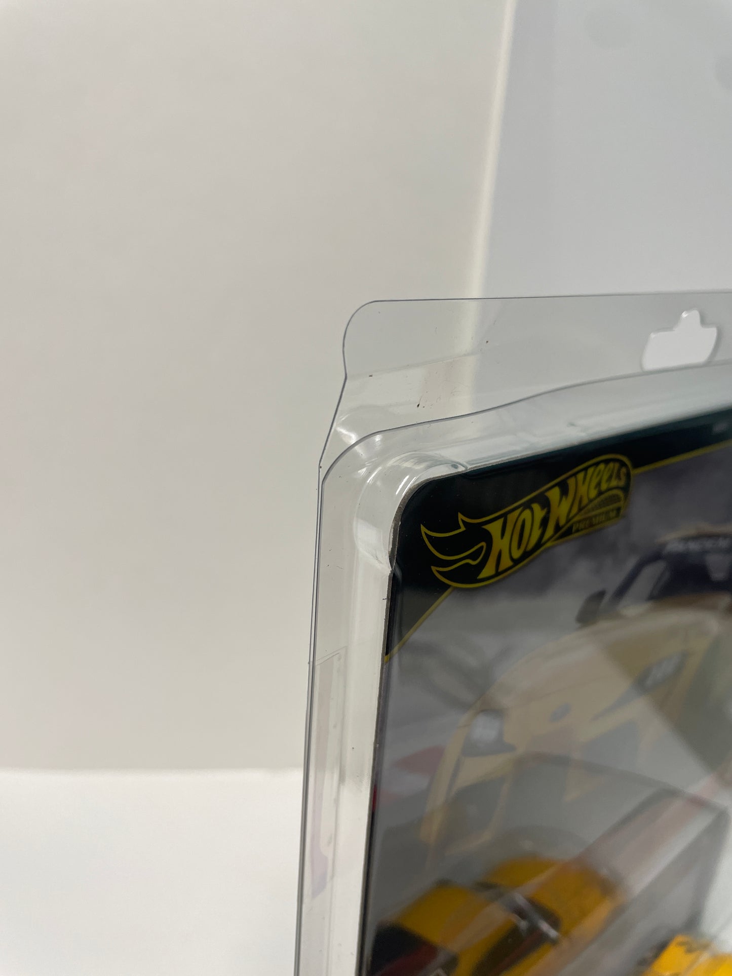 Hot Wheels 1/43 Toyota Supra GR Pandem Widebody/ Carrosseries Larges Yellow - JCN77 - Damaged Box