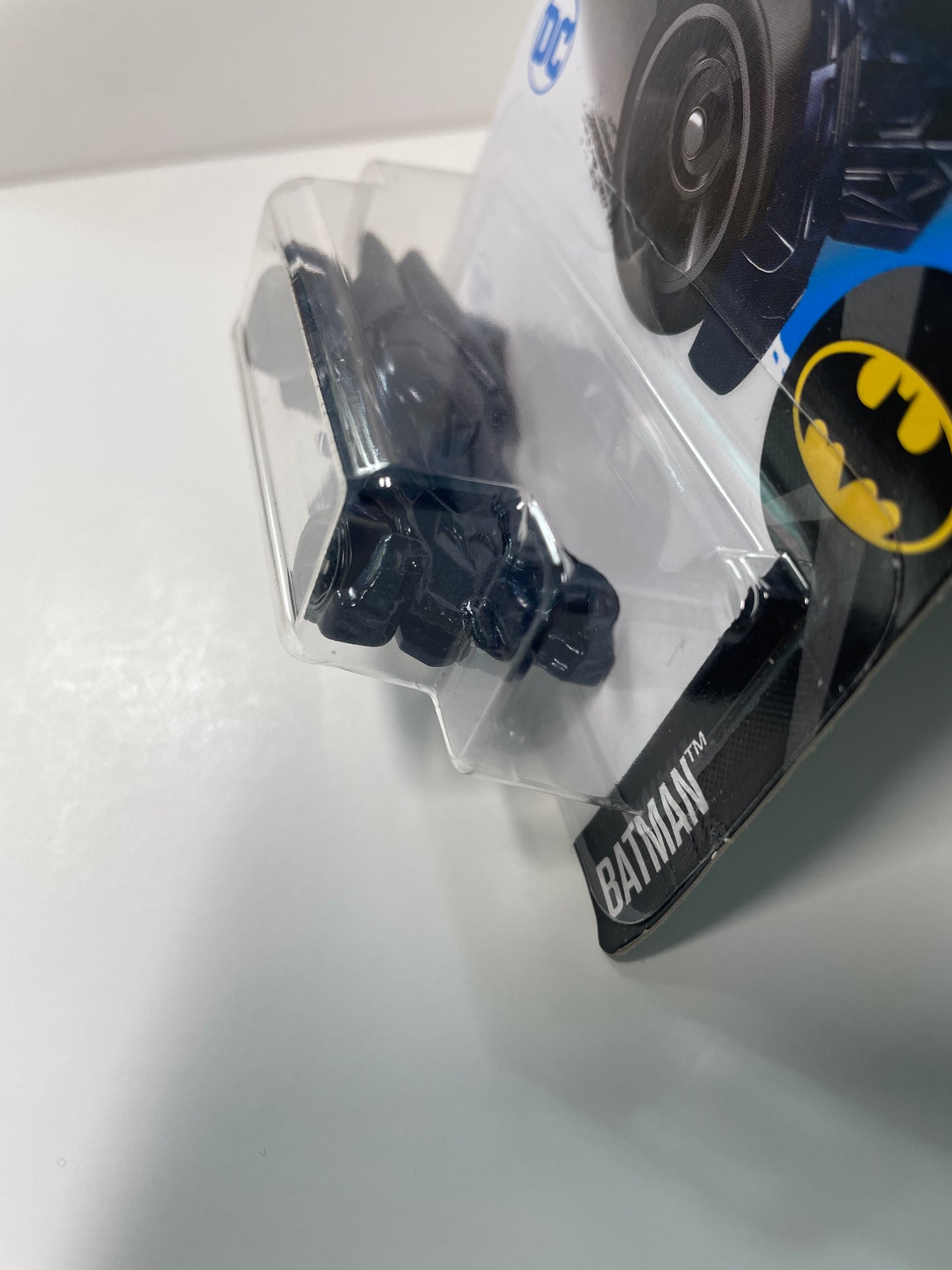 Hot Wheels 1/64 Batman v Superman Batmobile Blue - Damaged Card
