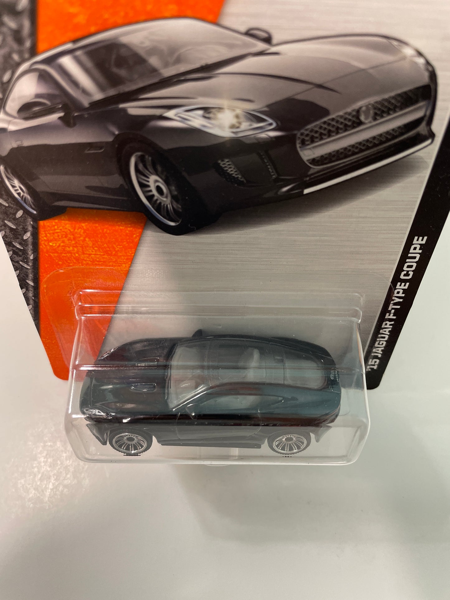 Matchbox 1/64 ‘15 Jaguar F-Type Coupe Black - Damaged Card
