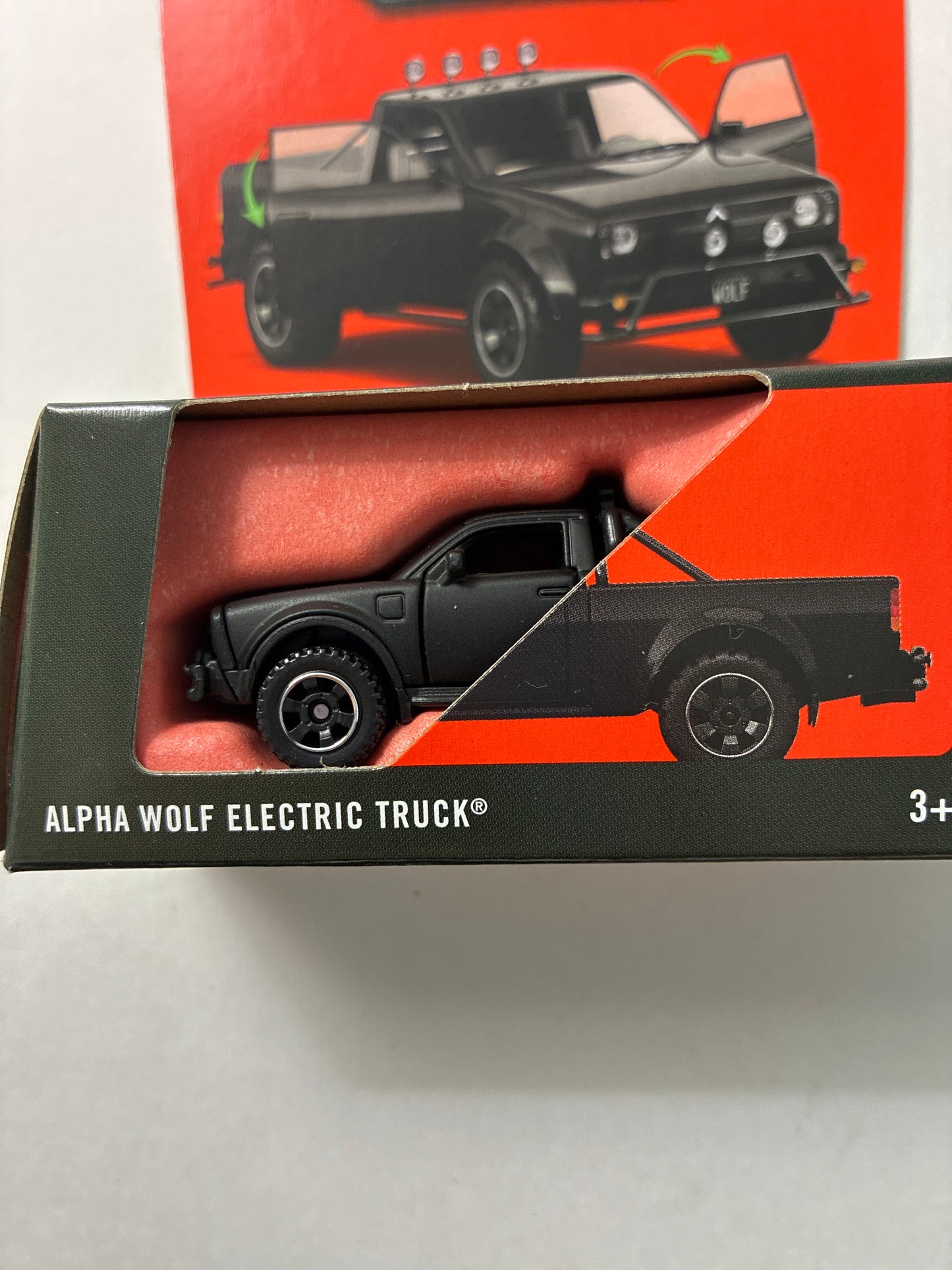 Matchbox 1/64 Moving Parts Alpha Wolf Electric Truck Black - JHV59