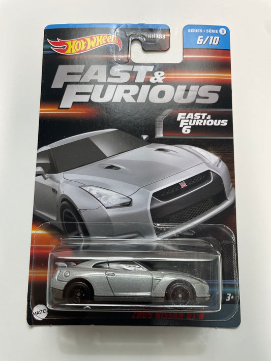 Hot Wheels 1/64 Fast And Furious Series 3 2009 Nissan GT-R Silver - Damaged Card