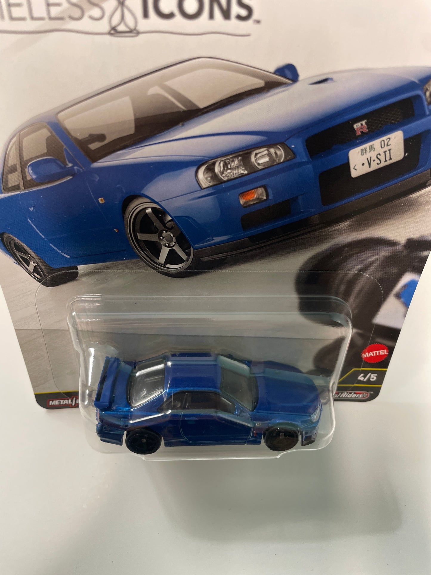 Hot Wheels 1/64 Car Culture Timeless Icons Nissan Skyline GT-R V-Spec II (BNR34) Blue - JBK92 - Damaged Box