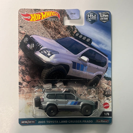 Hot Wheels 1/64 Car Culture Off Road 2005 Toyota Land Cruiser Prado