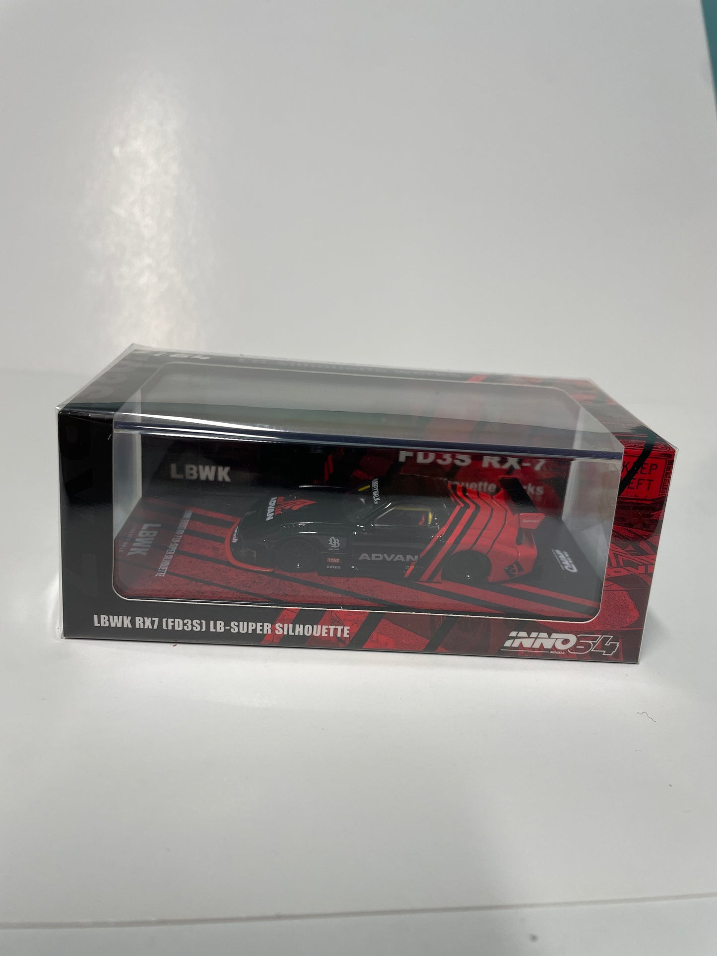 Inno64 1/64 LBWK Mazda RX7 (FD3S) LB-Super Silhouette Avan Black & Red