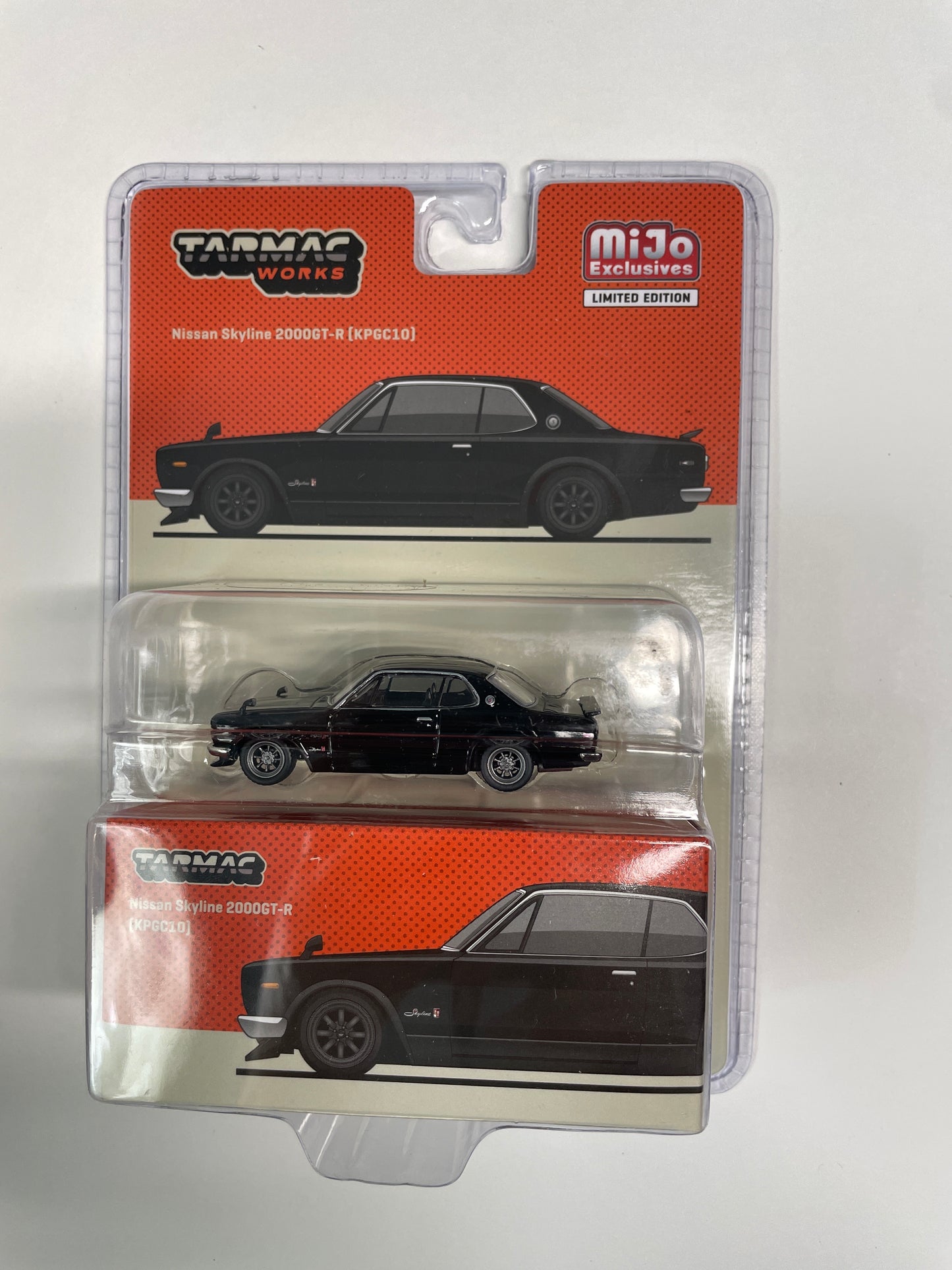 Tarmac Works 1/64 Mijo Exclusives Nissan Skyline 2000GT-R (KPGC10) Black - GLOBAL64