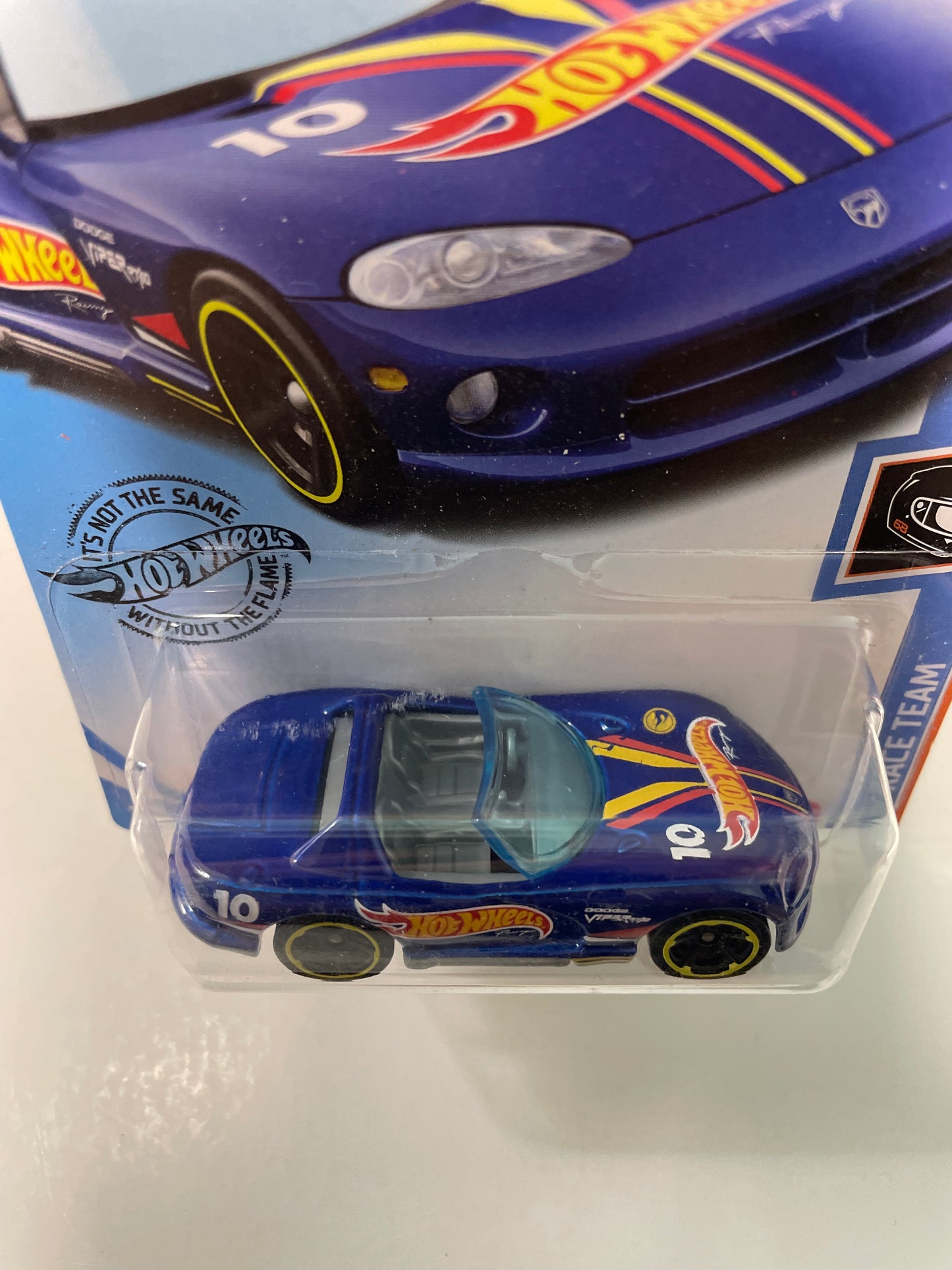 Hot Wheels 1/64 Treasure Hunt Dodge Viper RT/10 Blue - Damaged Box