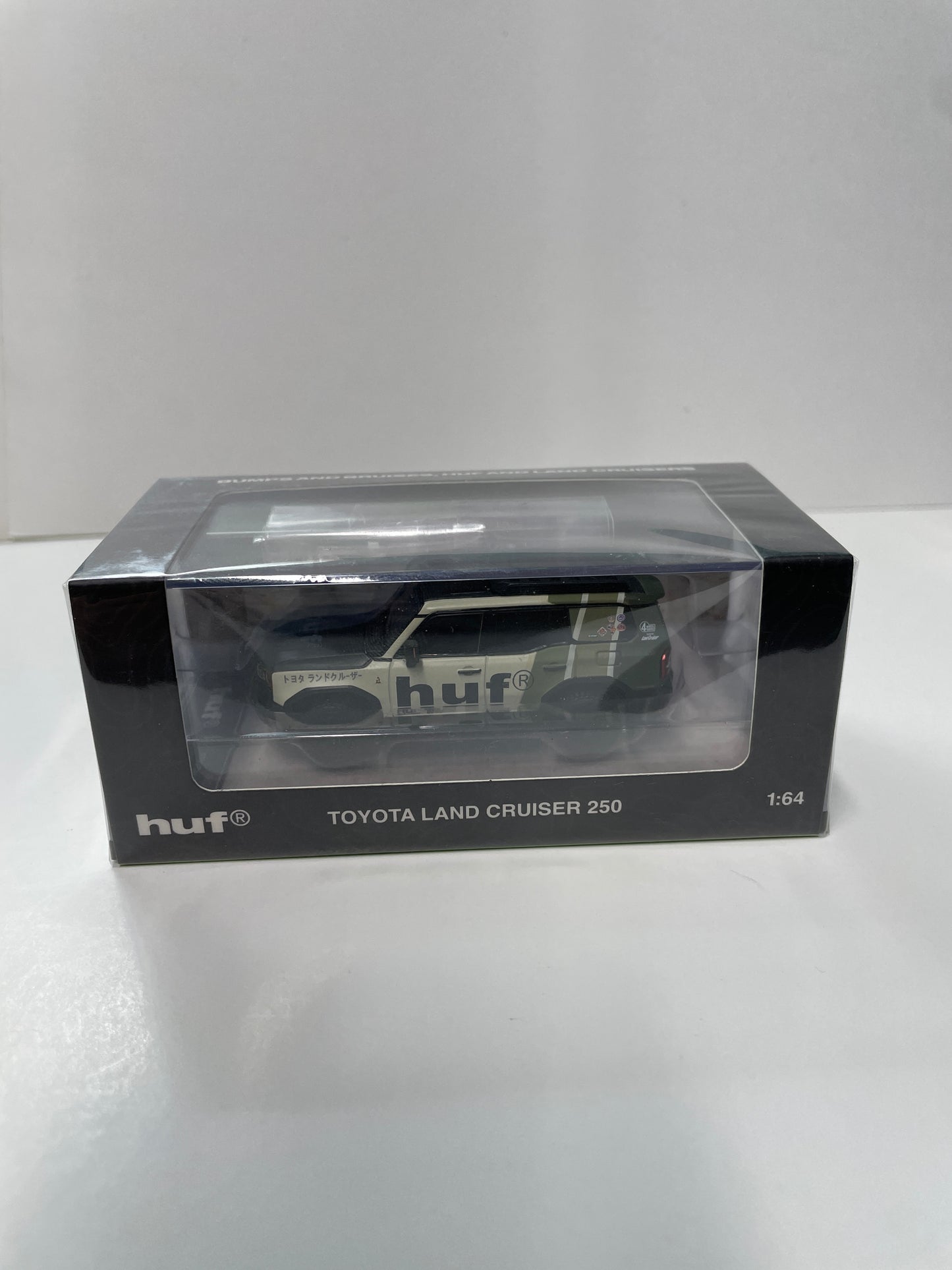 GCD 1/64 HUF Toyota Land Cruiser 250 Green & Black