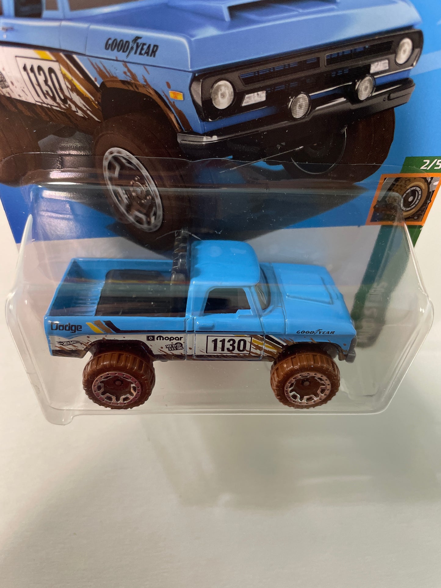 Hot Wheels 1/64 ‘70 Dodge Power Wagon Mopar Blue - Damaged Card