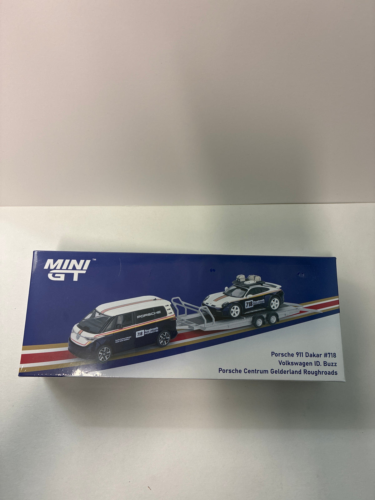 Mini GT 1/64 Porsche 911 Dakar #718 / Volkswagen ID. Buzz / Porsche Centrum Gelderland Roughroads Set - MGTS0019