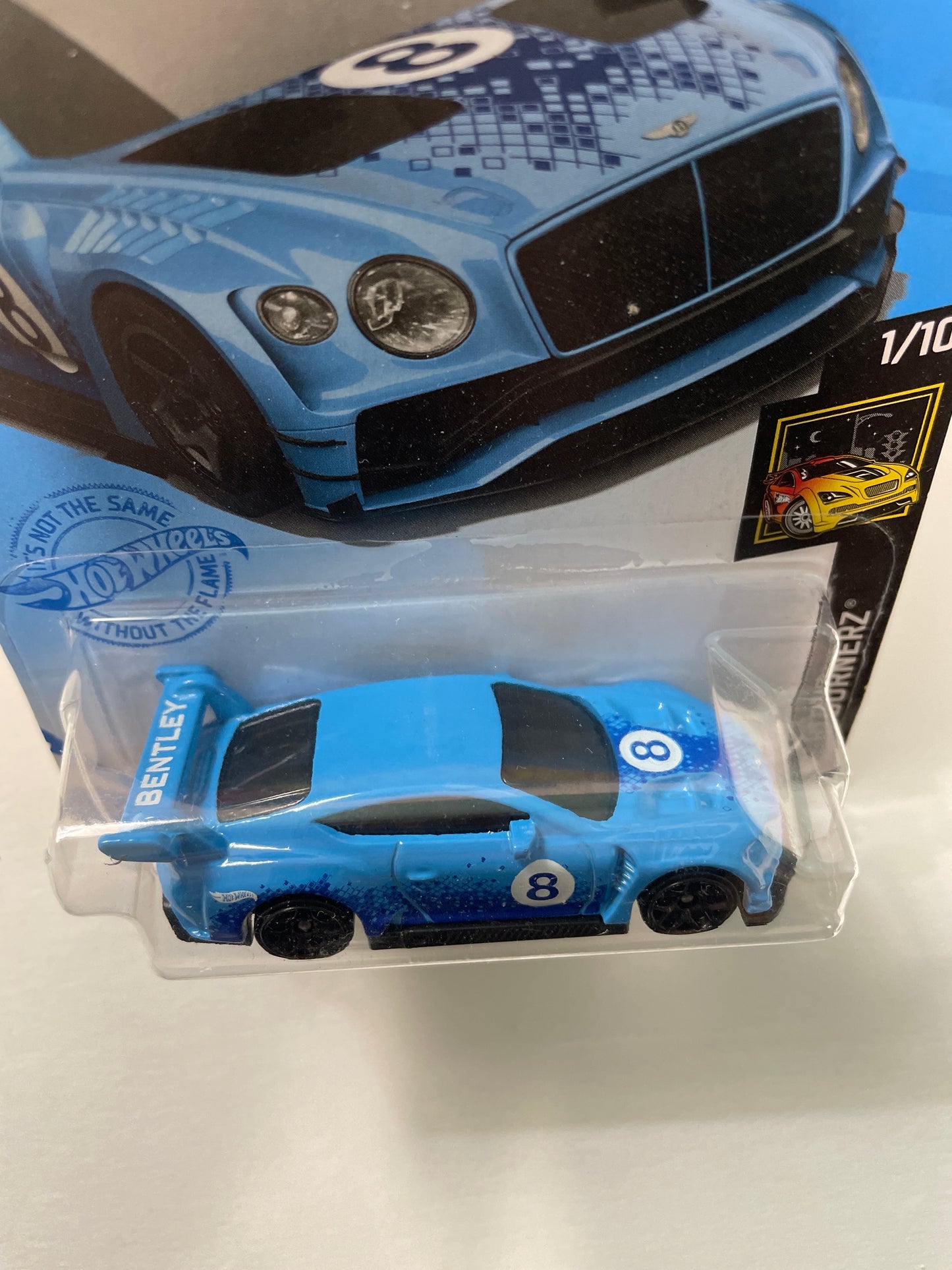 Hot Wheels 1/64 2018 Bentley Continental GT3 Blue - Damaged Box