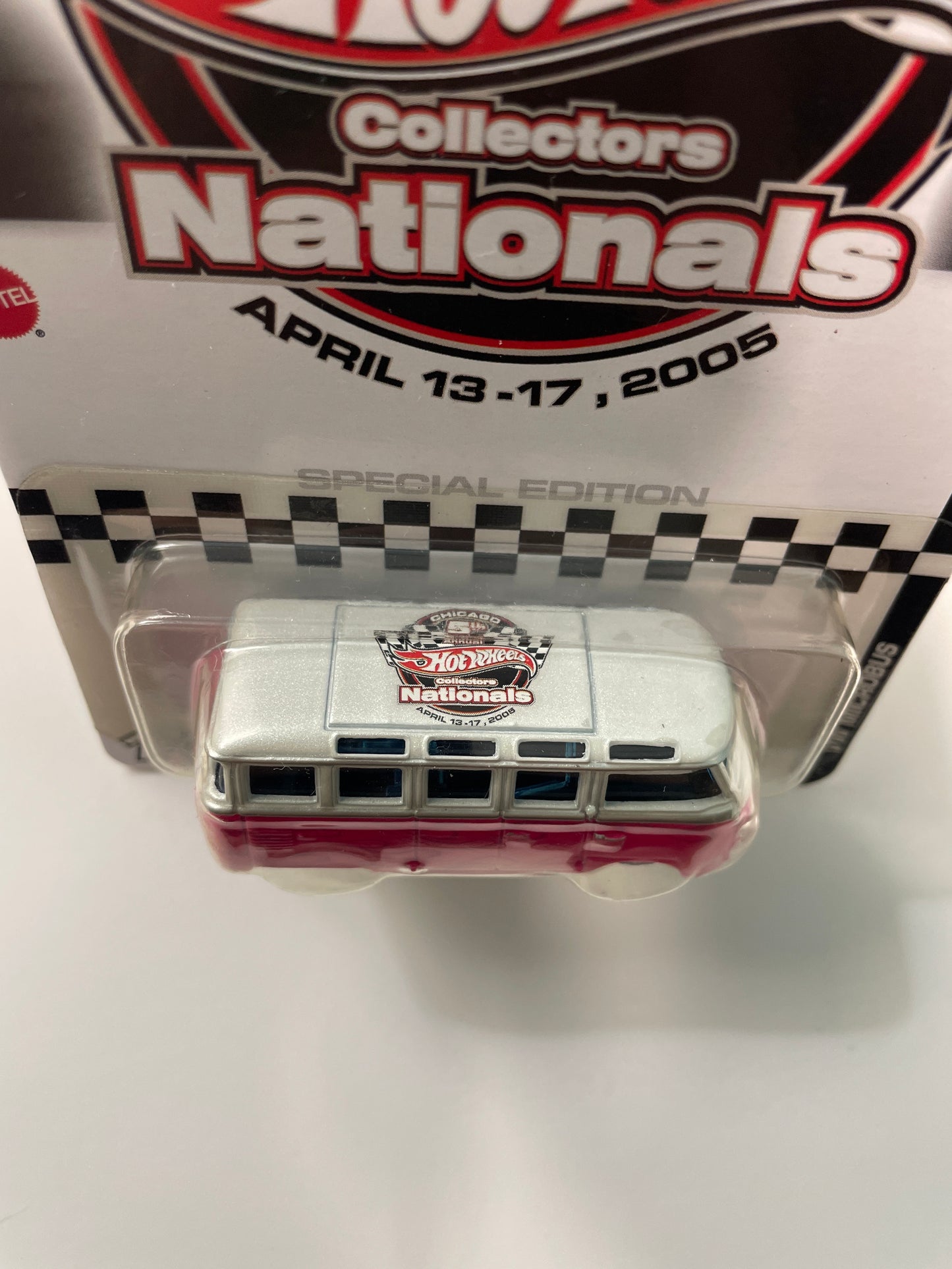 Hot Wheels 1/64 5th Annual Collectors Nationals Convention Chicago Volkswagen Microbus Pink