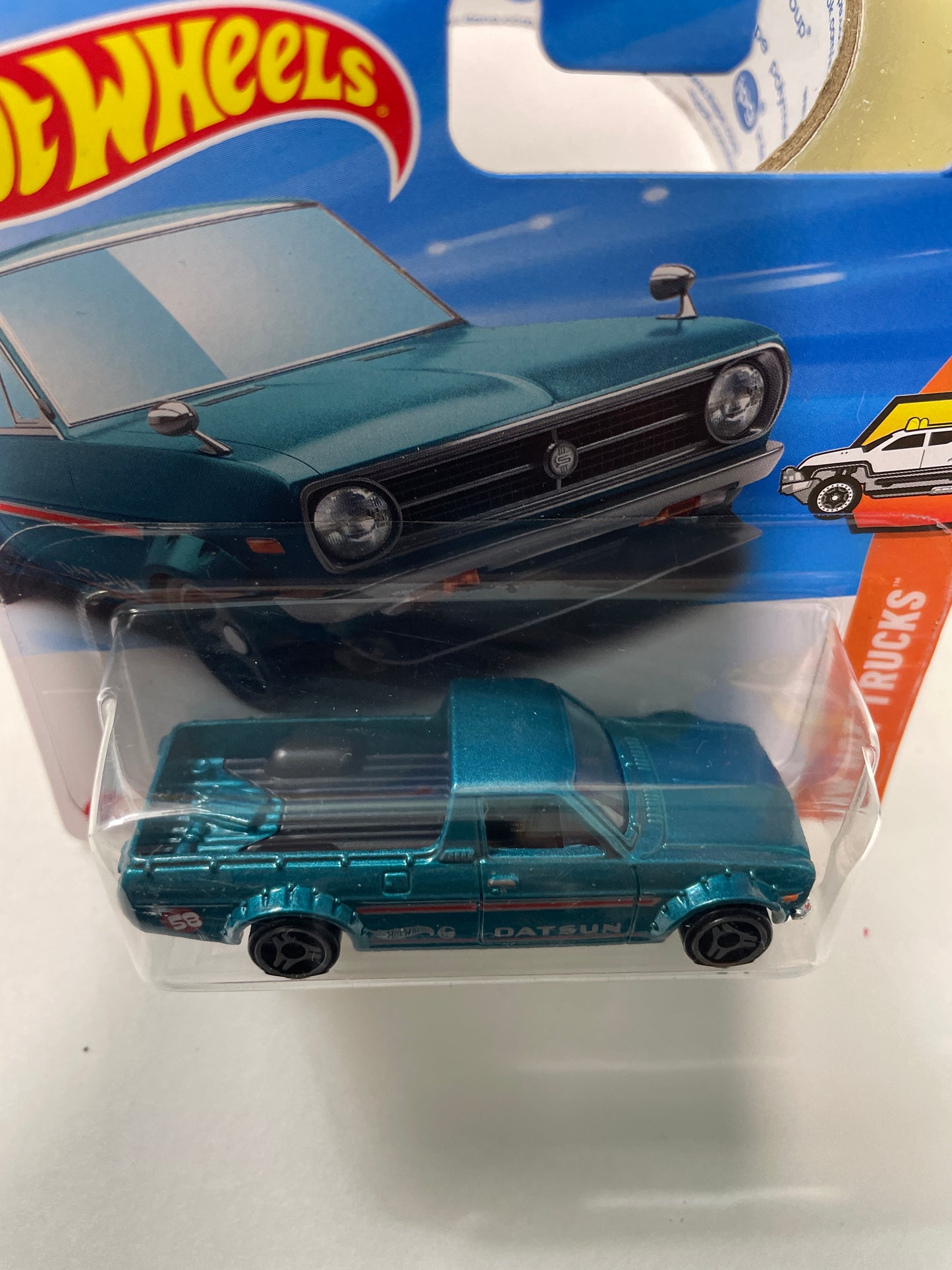 Hot Wheels 1/64 1975 Datsun Sunny Truck (B120) Short Card Blue