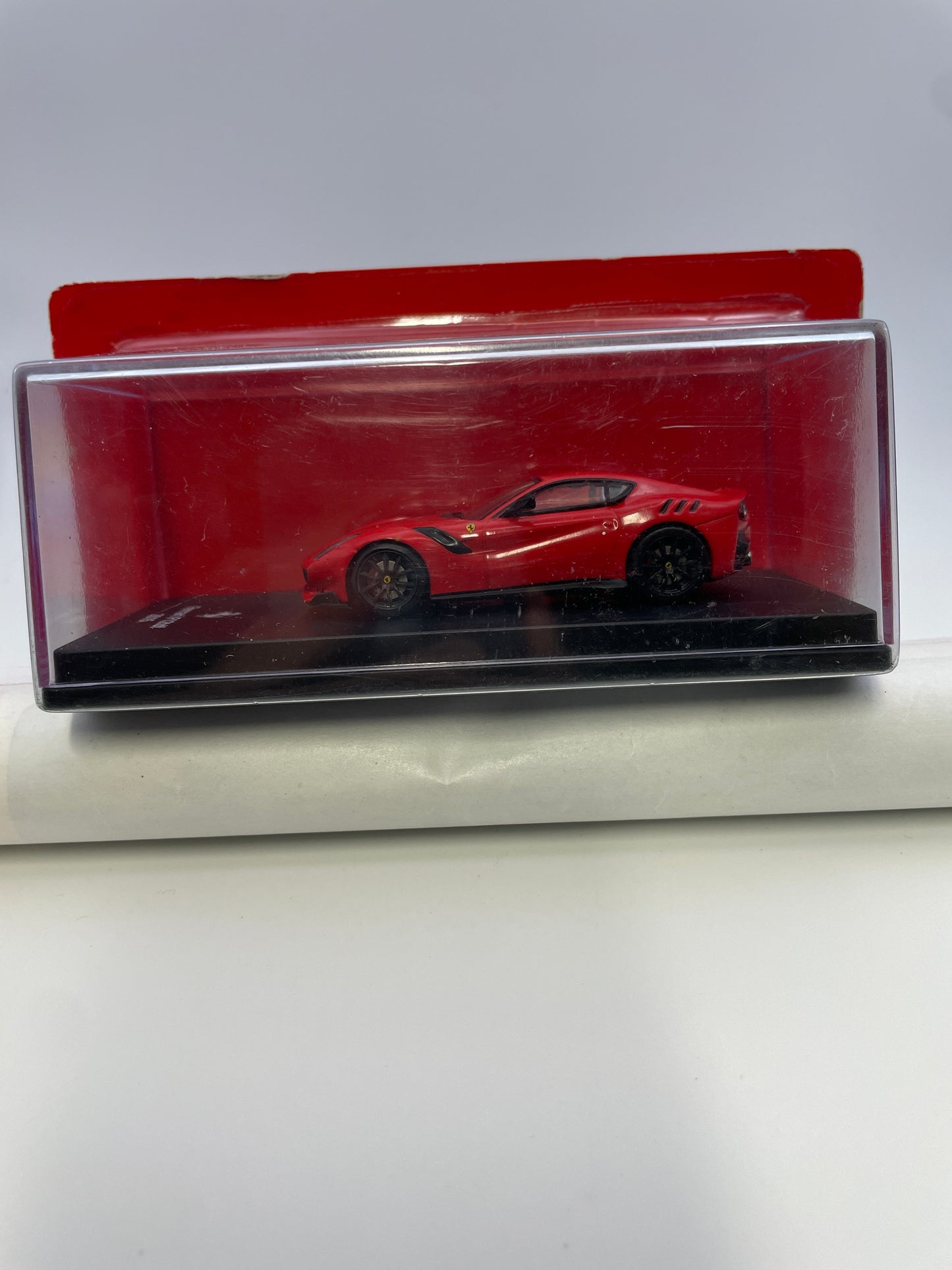Centauria 1/64 Ferrari F12tdf 2015 Red