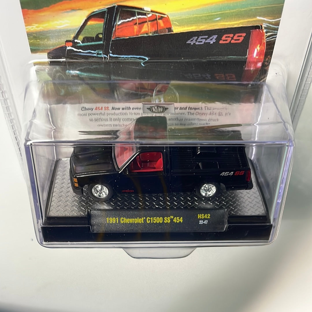 M2 Machines 1/64 1991 Chevrolet C1500 SS 454 Black