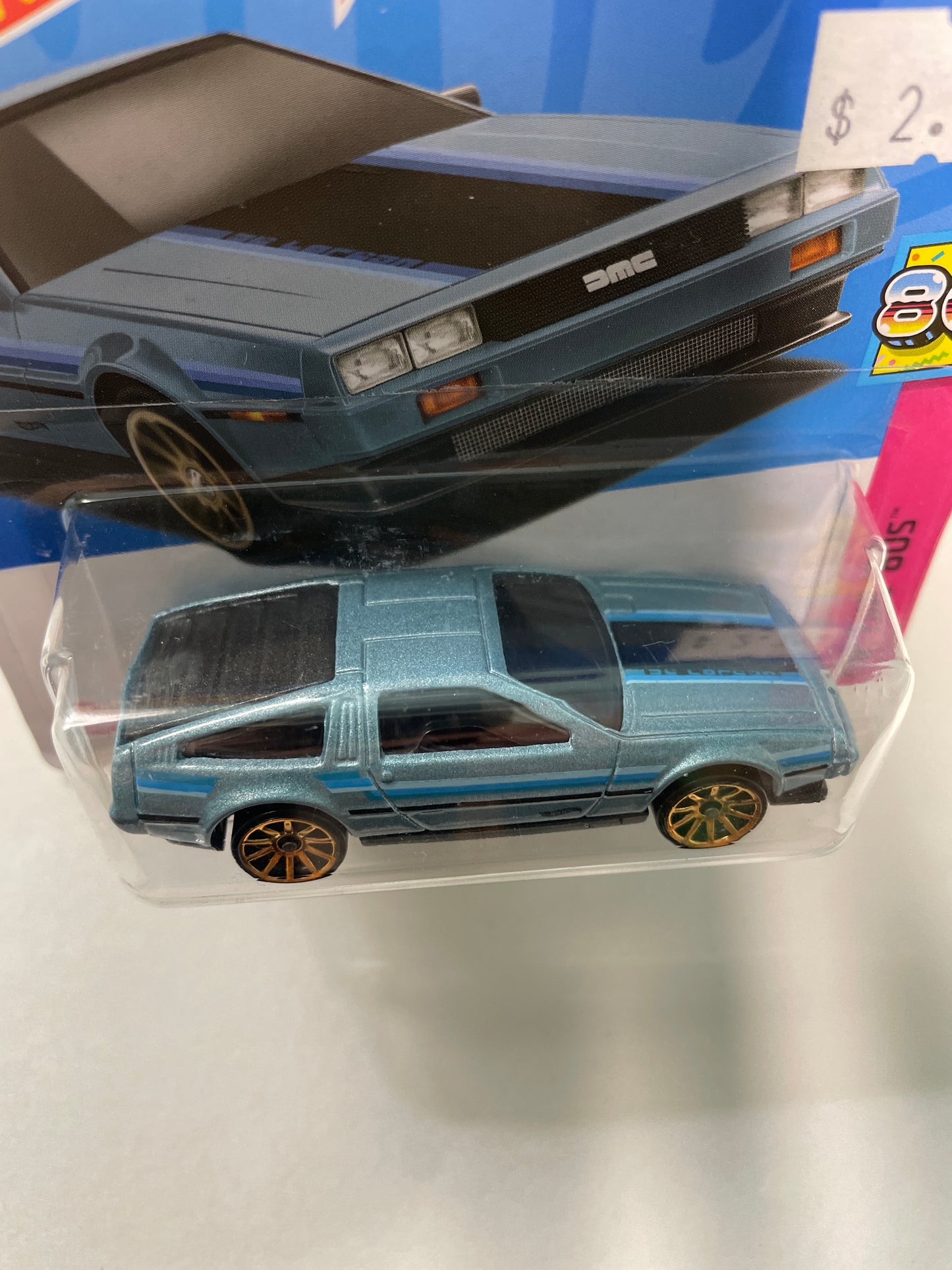 Hot Wheels 1/64 DMC Delorean Short Card Blue - Damaged Box