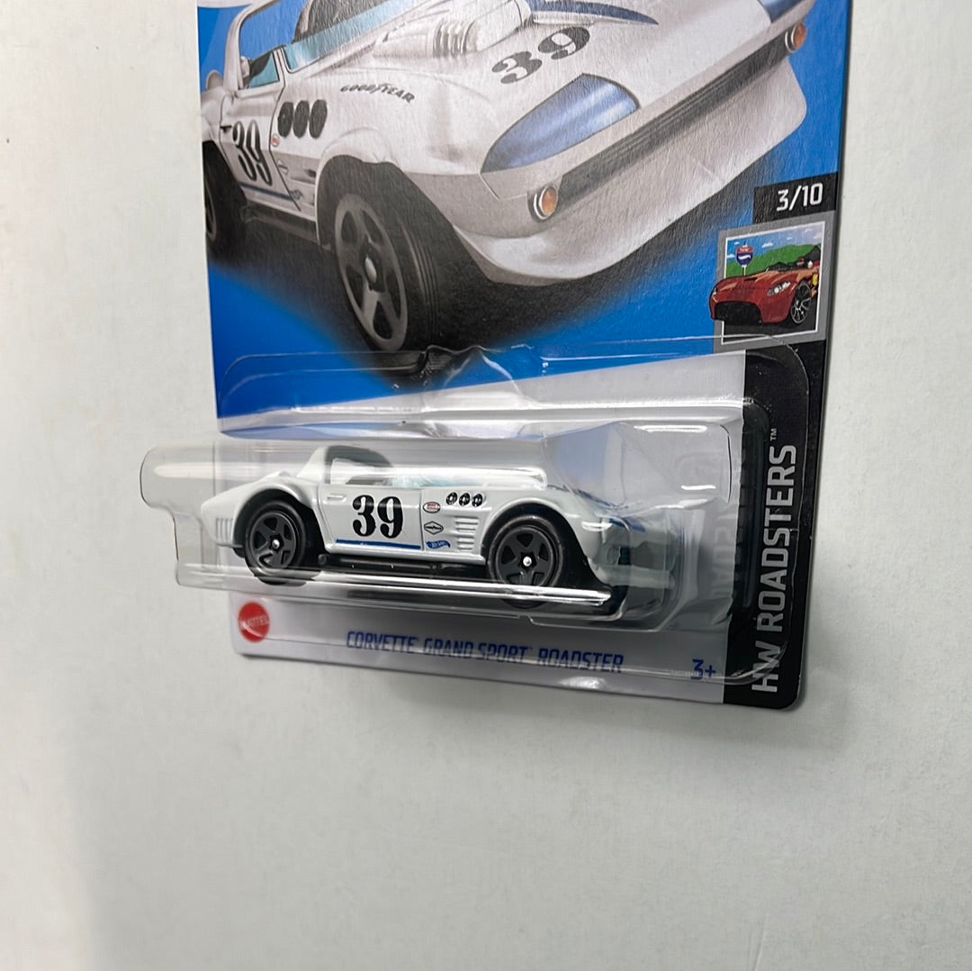 Hot Wheels 1/64 Corvette Grand Sport Roadster # 39 White & Blue
