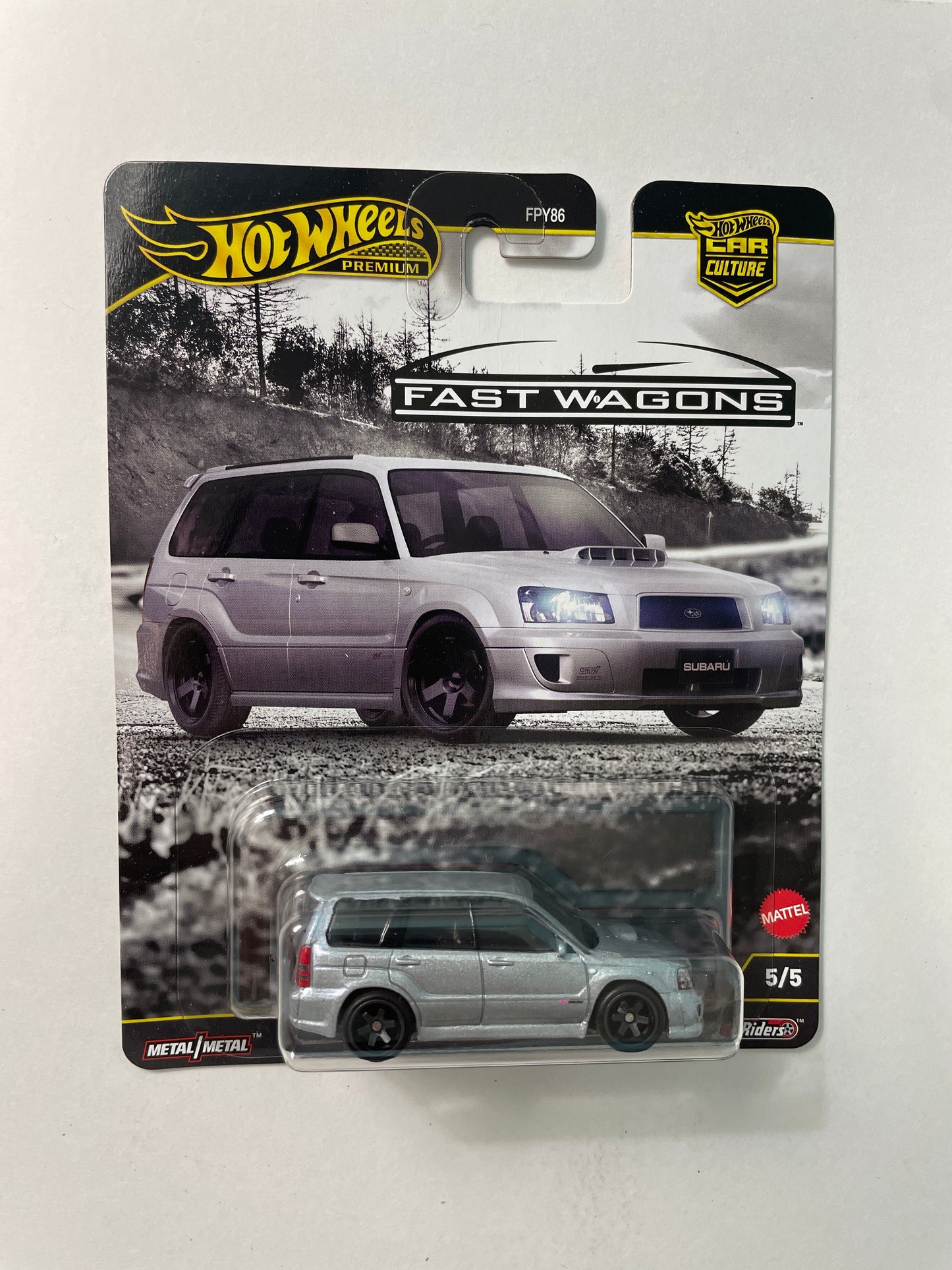 Hot Wheels 1/64 Car Culture Fast Wagons Set of 5 (FPY86-961J)