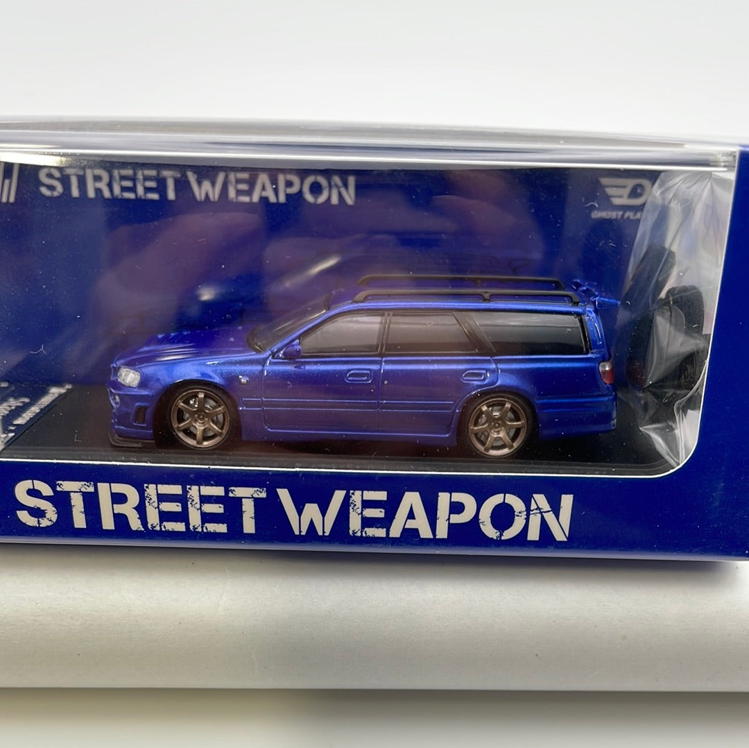 1/64 Street Weapon Nissan Stagea R34 w/ Extra Wheels & Roof Box Blue