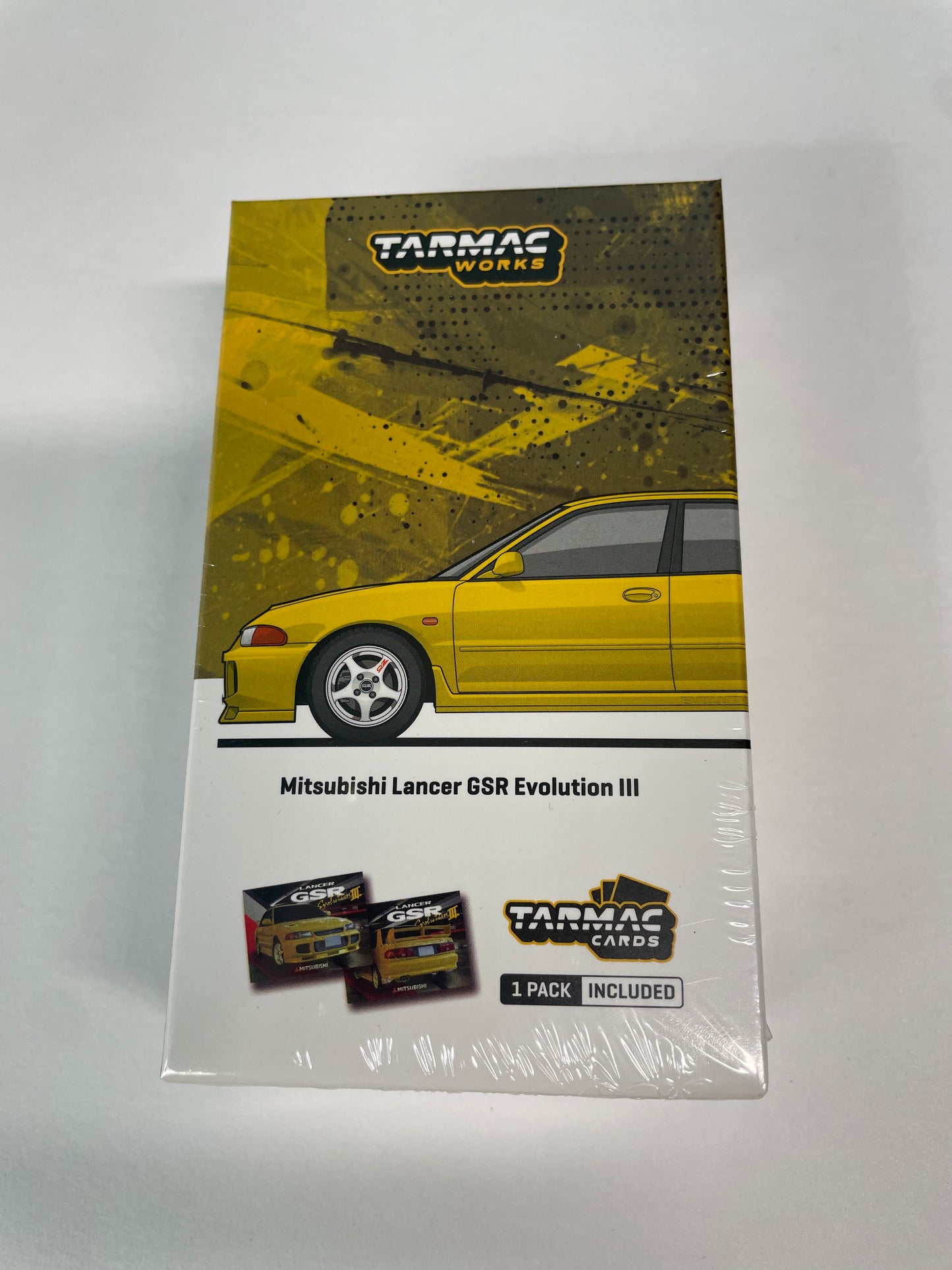 Tarmac Works 1/64 Mitsubishi Lancer GSR Evolution III Yellow with Tarmac Cards - GLOBAL64