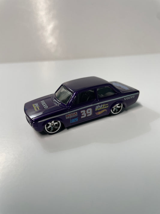 Hot Wheels 1/64 Convention Charity Car ‘73 Volvo 142 GL #080 Purple