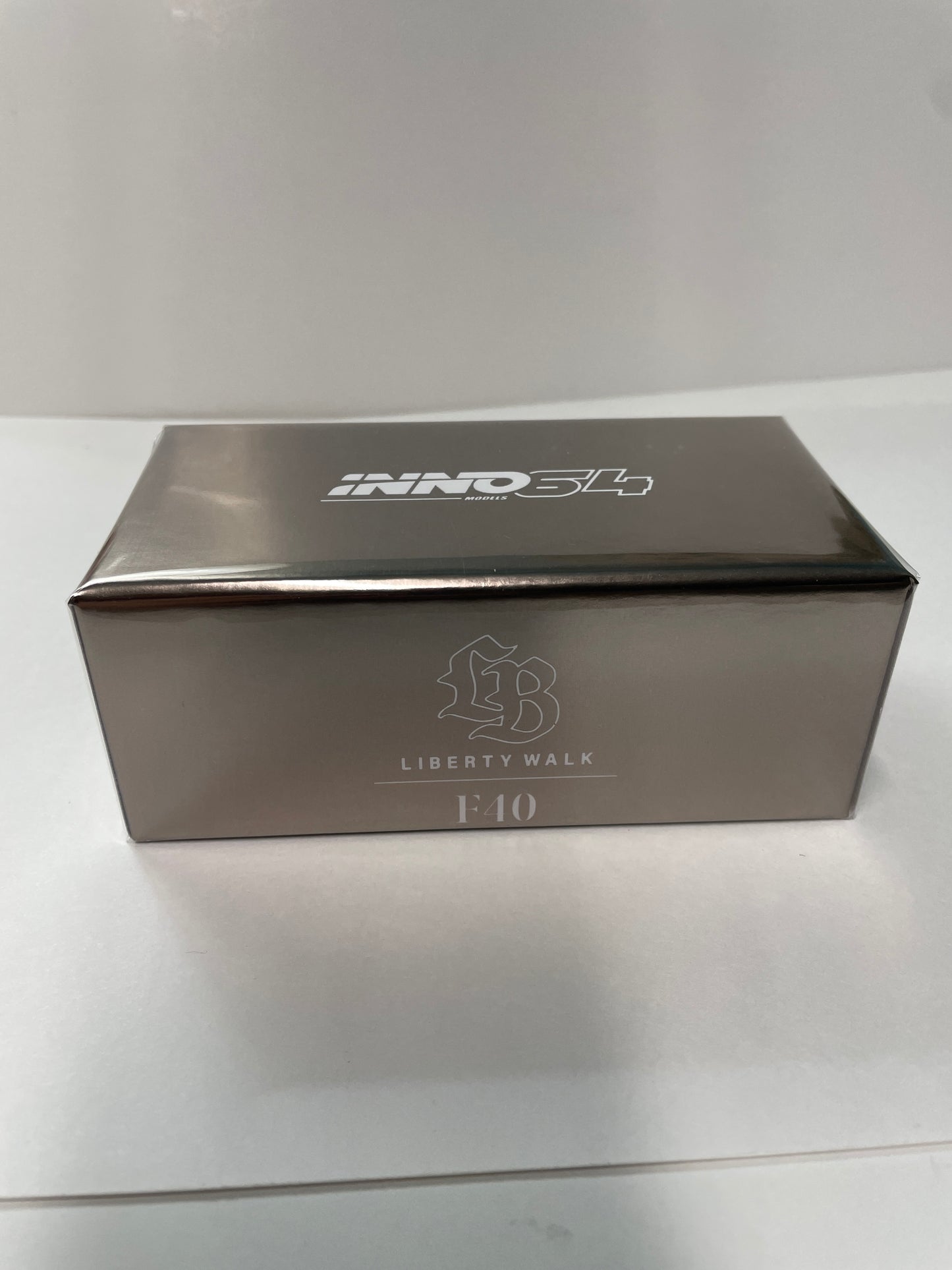 Inno64 1/64 Ferrari Liberty Walk F40 Chrome Black
