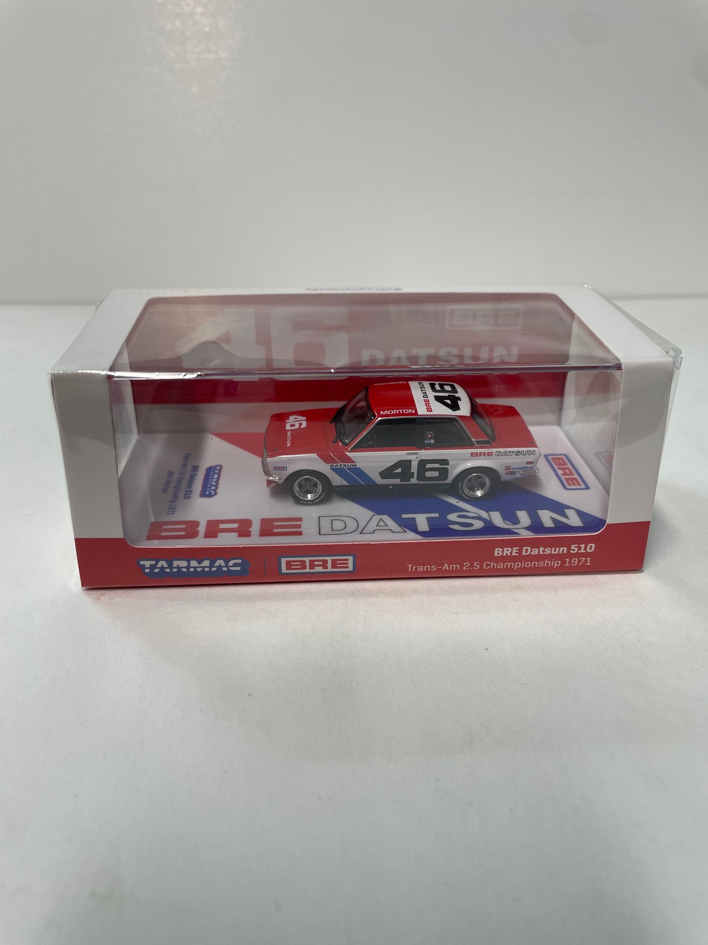 Tarmac Works 1/64 BRE Datsun 510 Trans-Am 2.5 Championship 1971 #46 - USA Special Edition Red & White HOBBY64 - T64-052-71BRE46