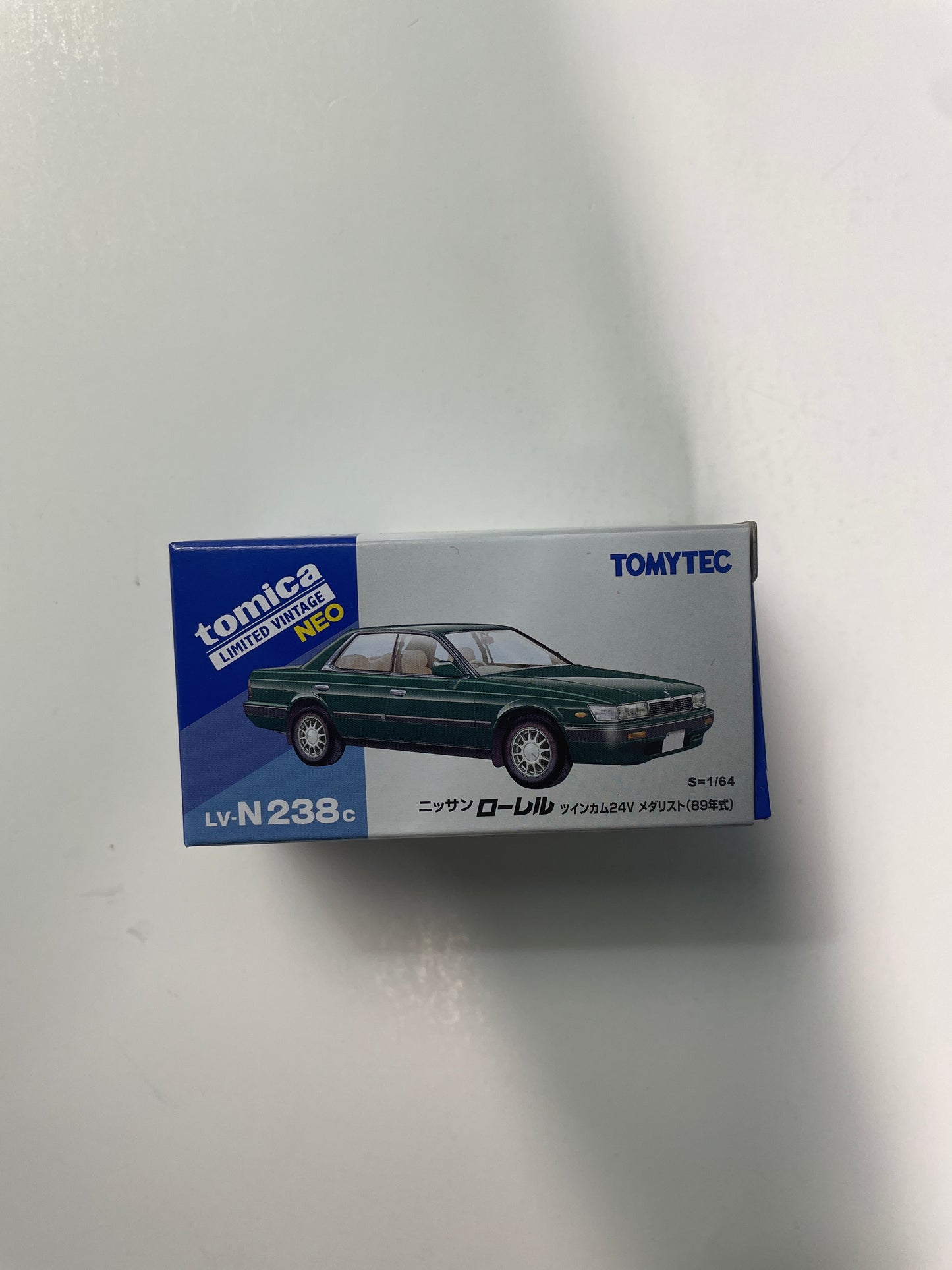 1/64 Tomica Limited Vintage Neo LV-N238c Nissan Laurel Medalist 89 Green