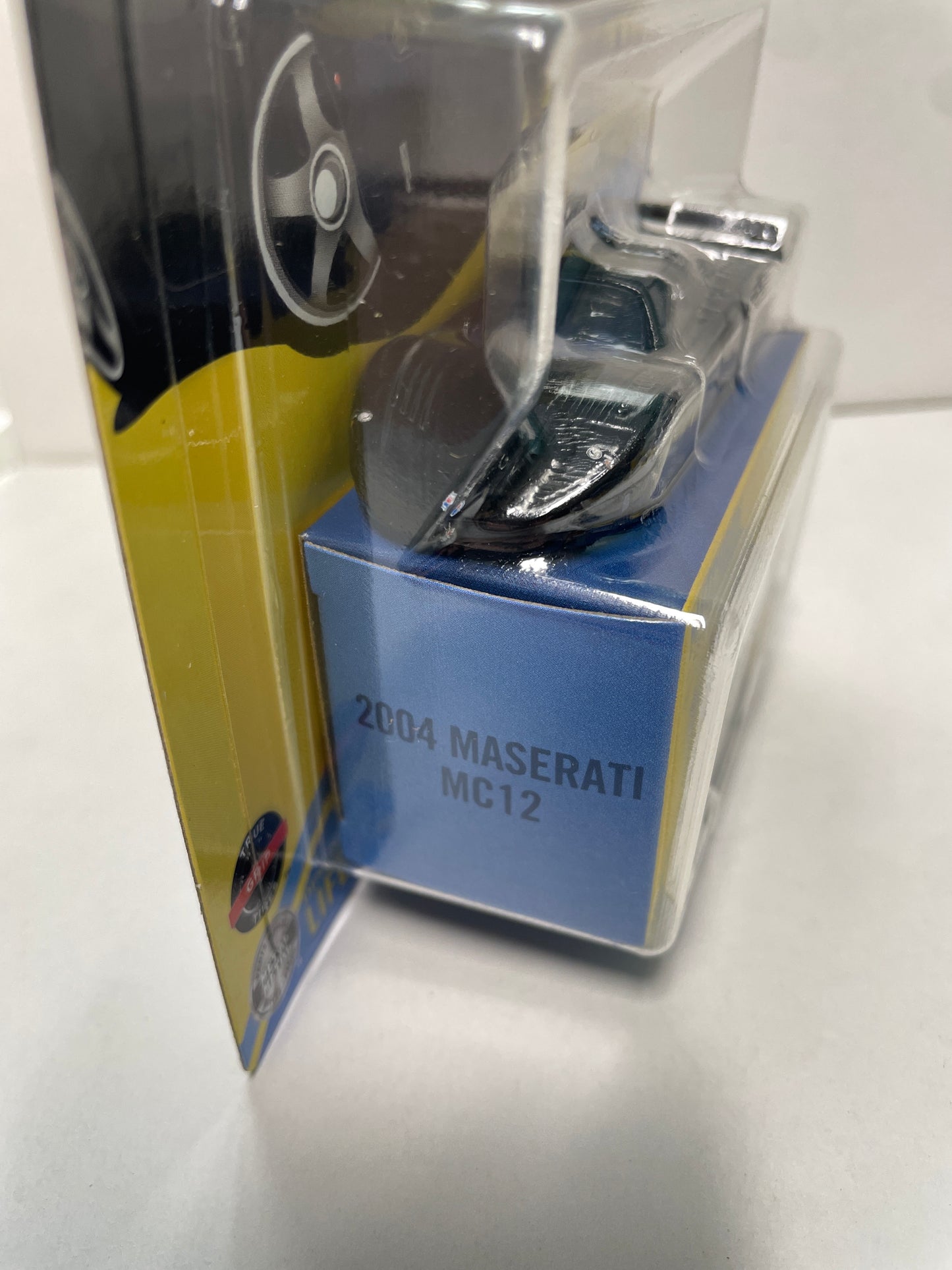 Matchbox Collectors 1/64 2004 Maserati MC12 Black - JJW07