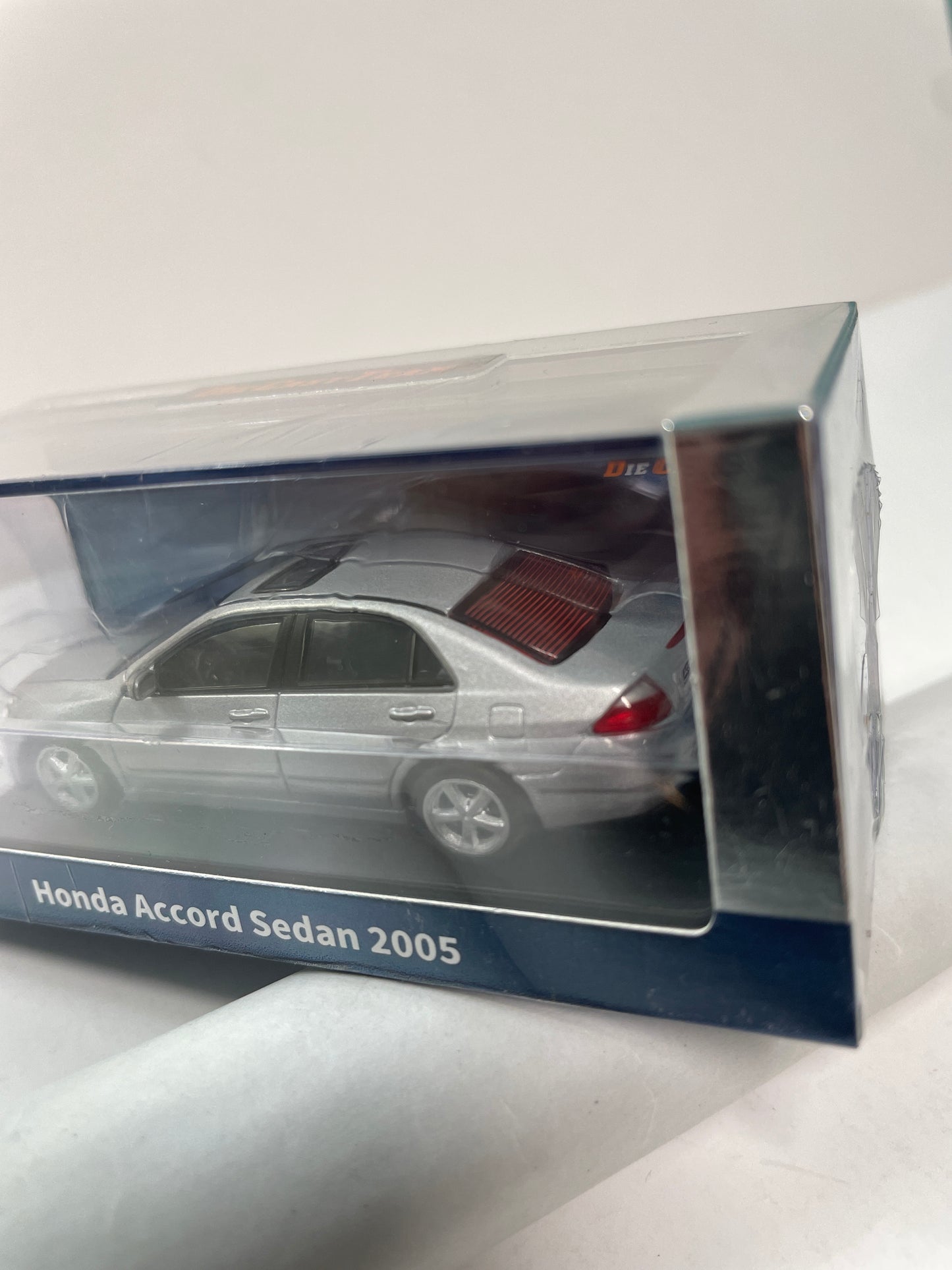 DCT 1/64 Honda Accord Sedan 2005 Silver