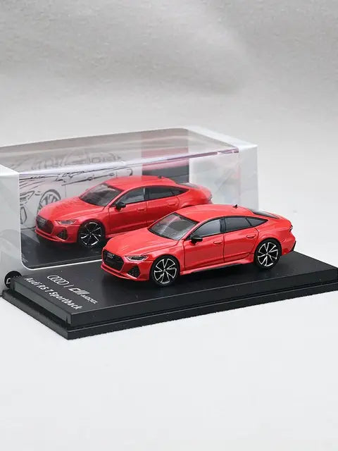 CM Model 1/64 Audi RS 7 Sportback Red