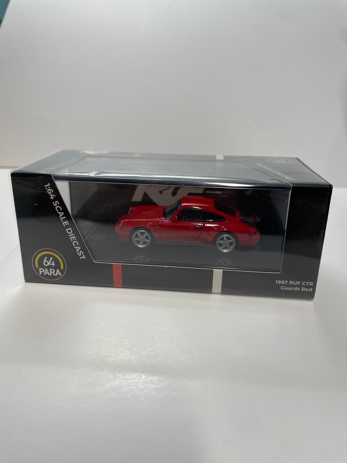 Para64 1/64 1987 RUF CTR Guards Red - PA-65294