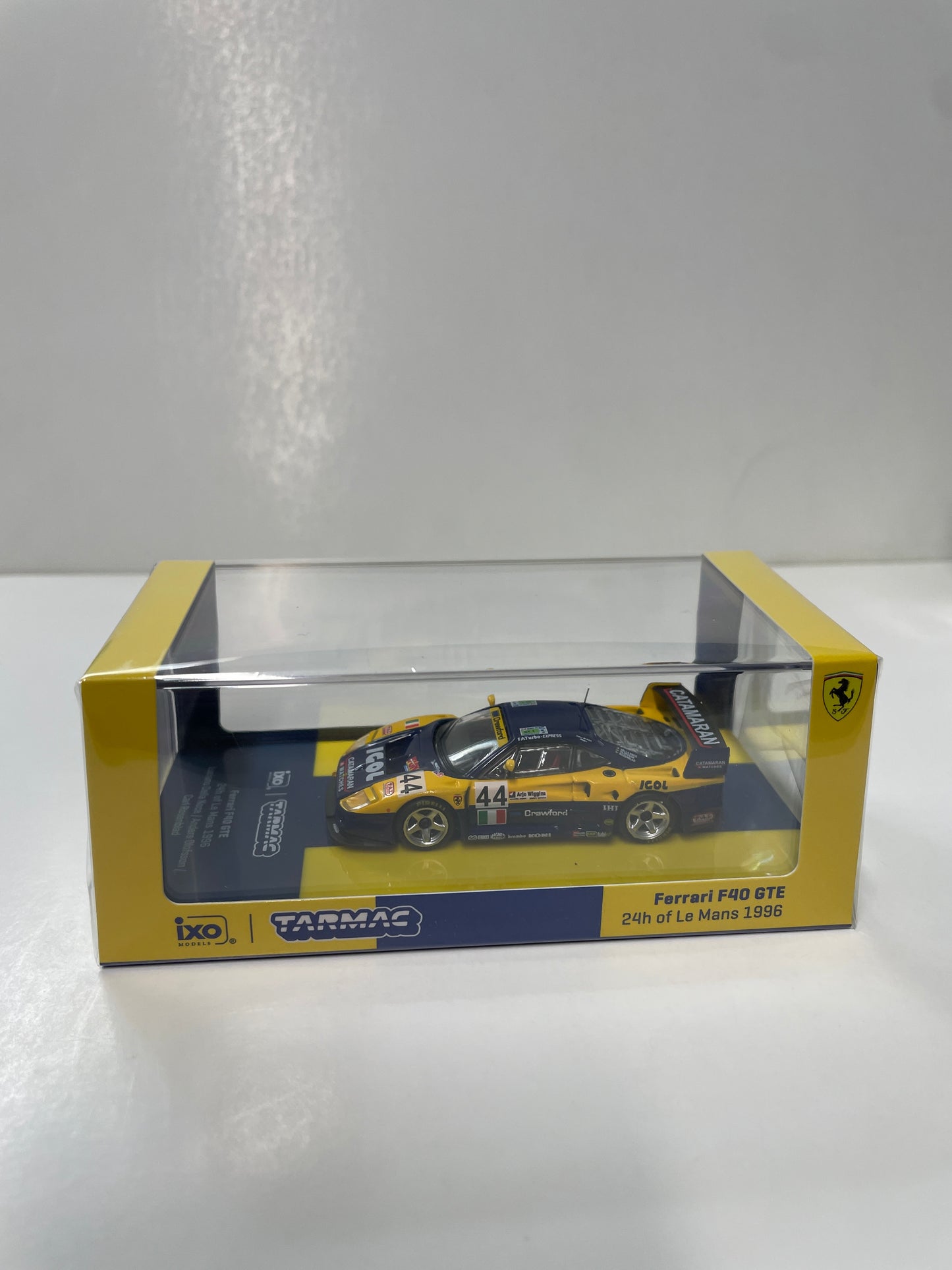 Tarmac Works x iXO Models 1/64 Ferrari F40 GTE 24h of Le Mans 1996 #44 Yellow & Blue - HOBBY64 - T64-088-96LM44