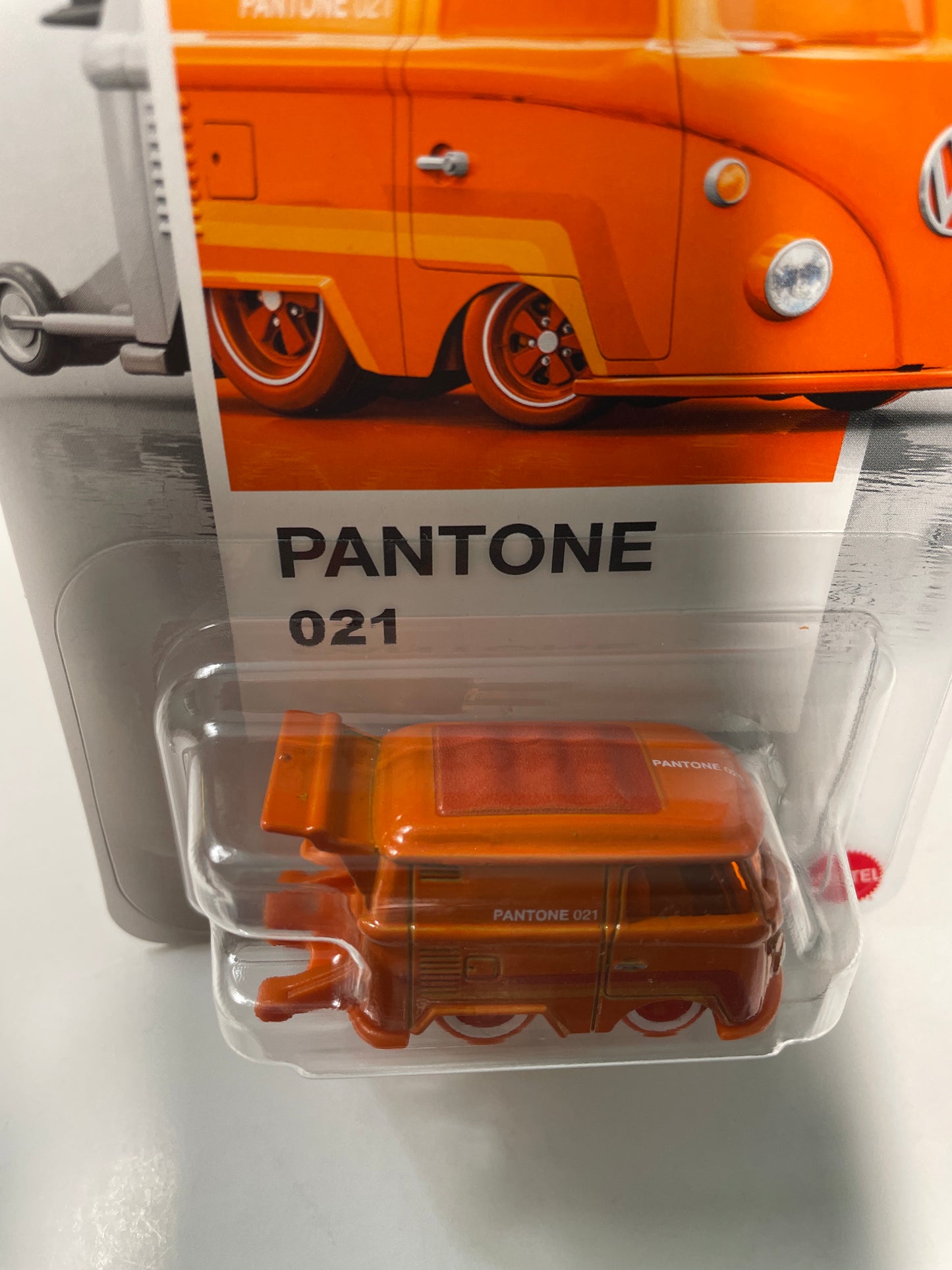 Hot Wheels 1/64 Silver Series Pantone 021 Kool Kombi Orange - JKY49